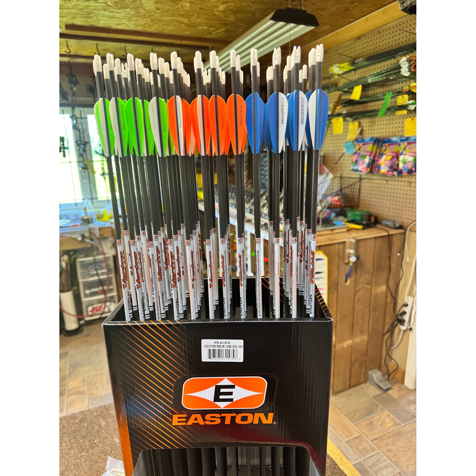 Easton Easton Vector Youth Arrows 2.3" Vanes 1200 spine (each)