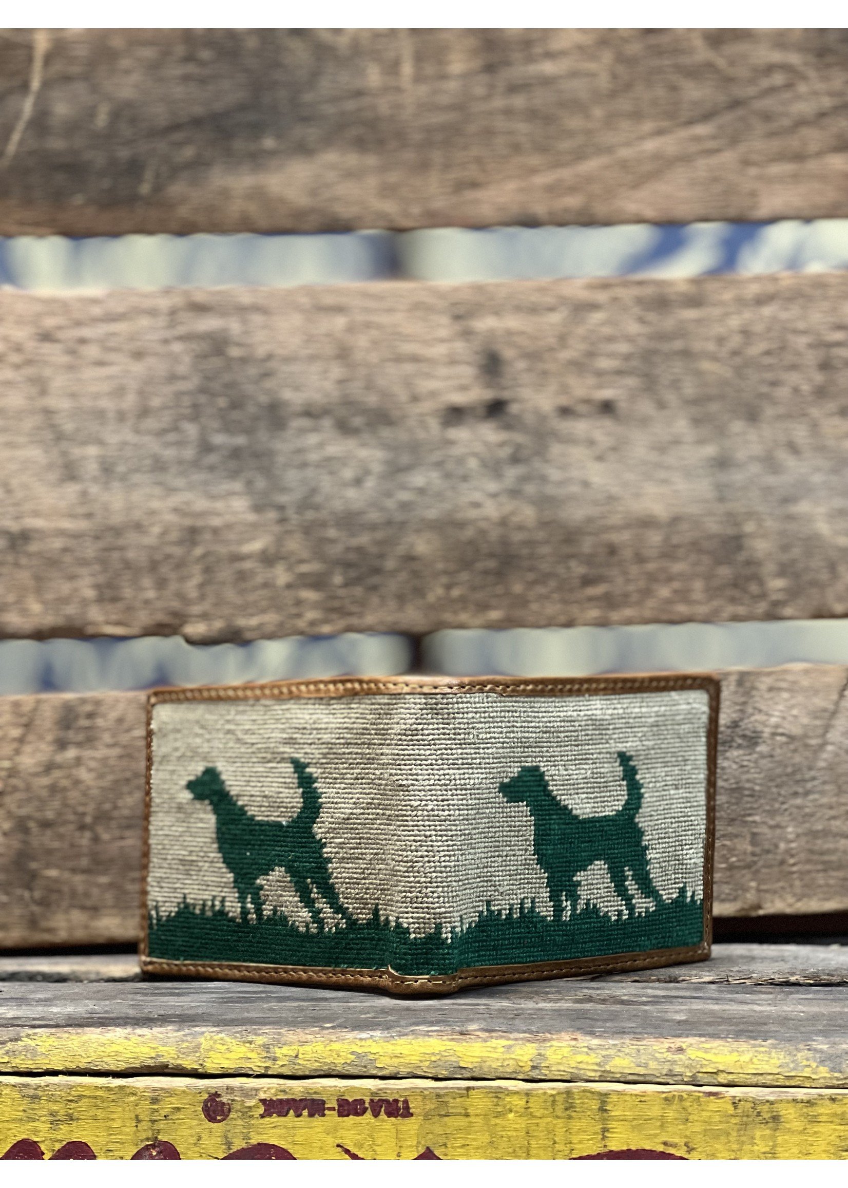 Smathers & Branson Hunting Dog Needlepoint Bi-Fold Wallet