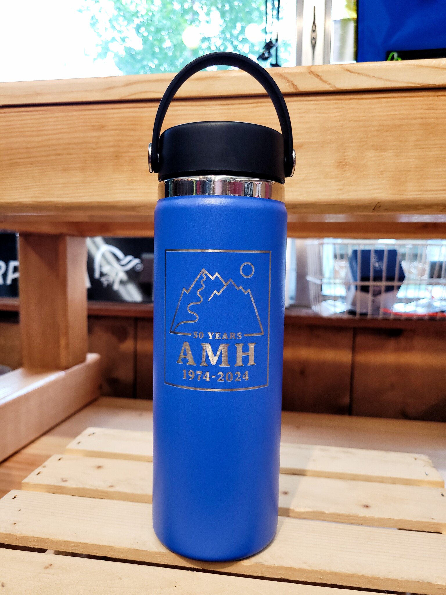 hydroflask-amh-50th-20oz-wide-