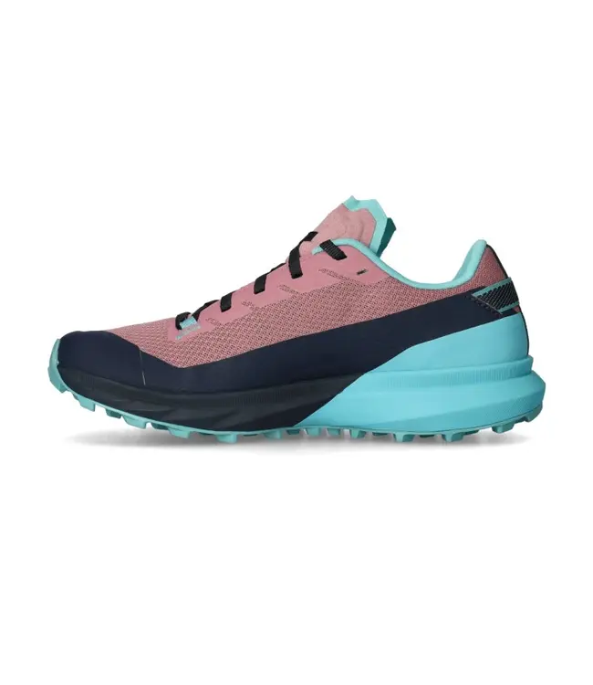 Ultra W's