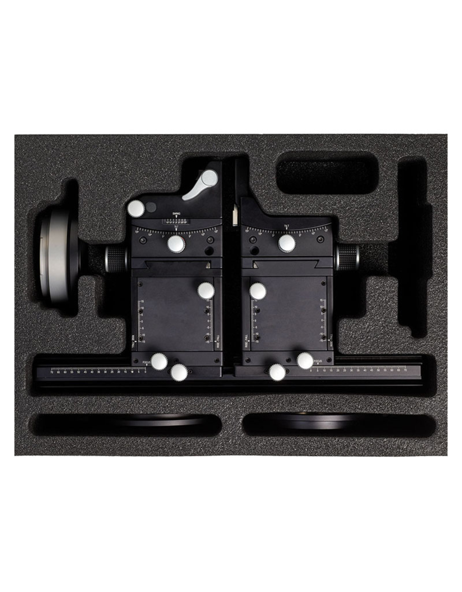 Cambo Cambo ACMV-IQ Kit Actus MV camera body with IQ back mount, and long bellows