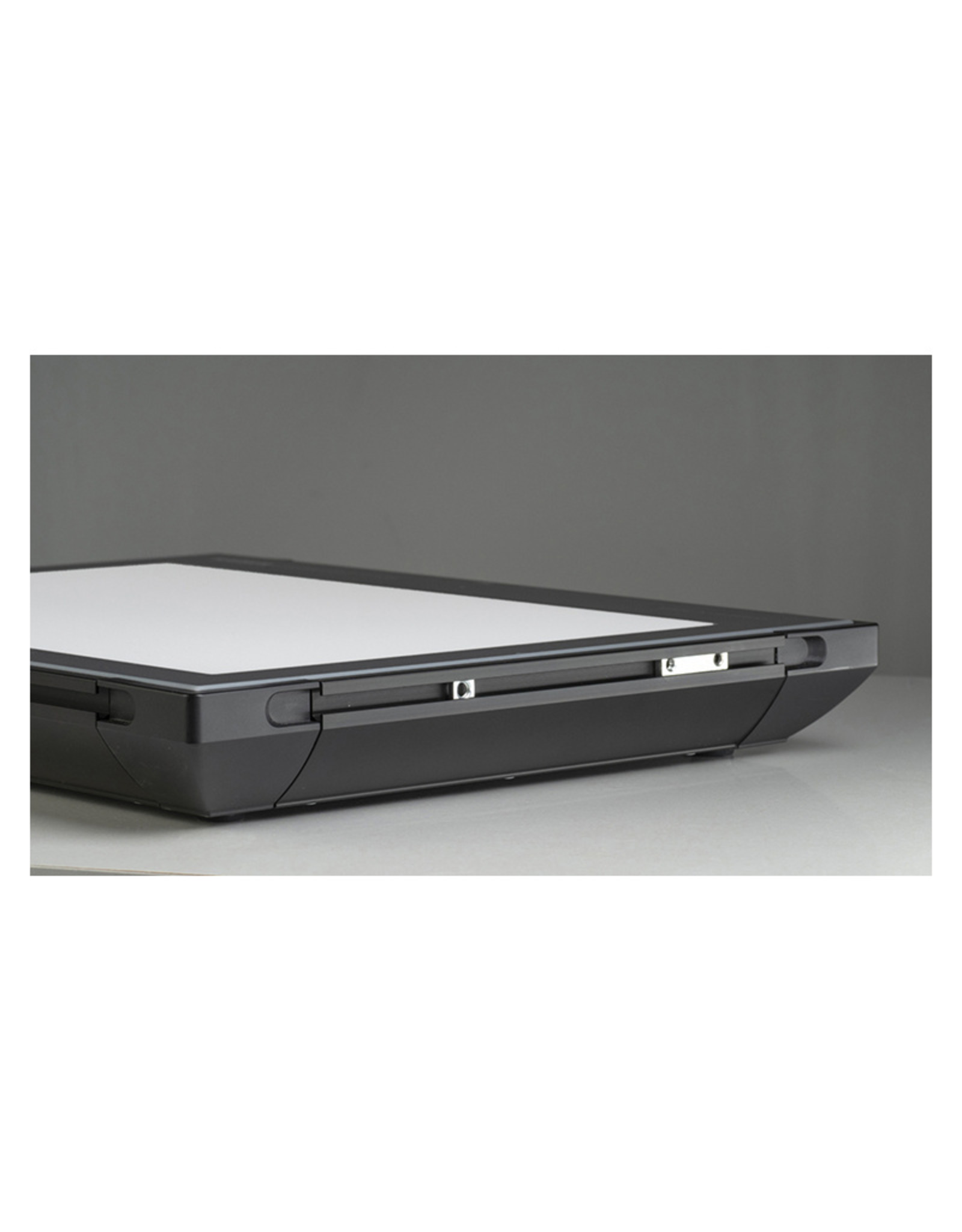 Kaiser DEMO Kaiser prolite LED 50/37 lightbox has an illuminated area of  50 x 37 cm (19.7 x 14.6 in)