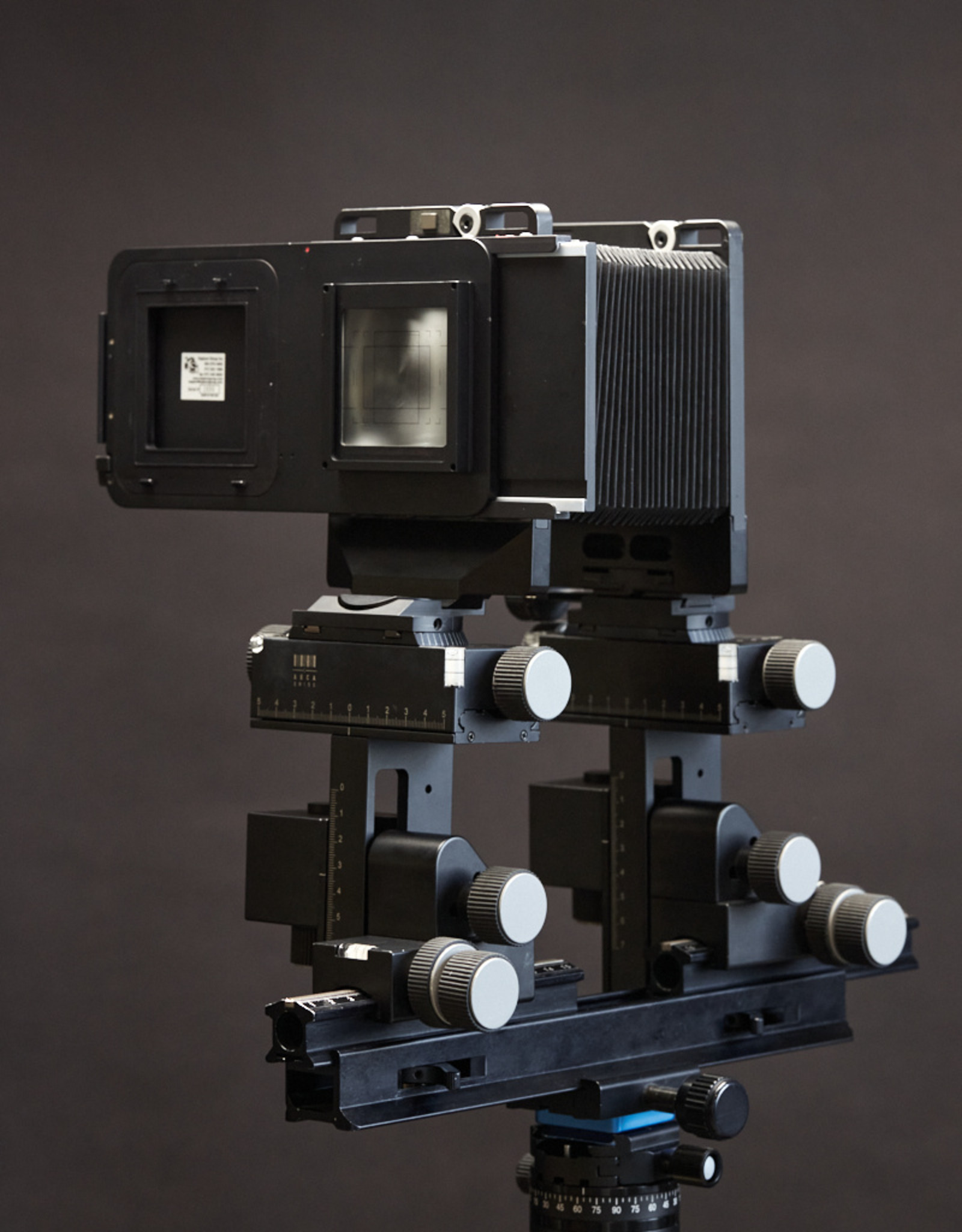 Arca Swiss USED - Arca Swiss Monolith 6x9 View Camera with standard and wide bellows, plus Kapture Group Sliding Back in V-Mount. Condition 8.5