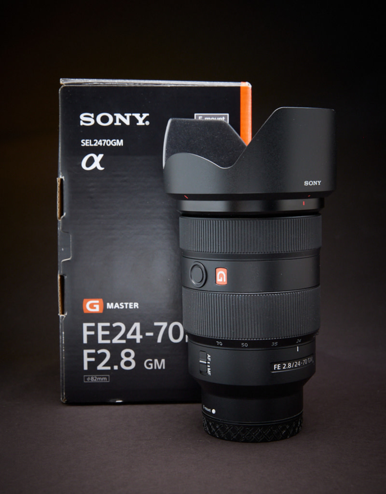 USED - Sony FE 24-70mm f/2.8 GM Lens with hood, caps, lens case and original box. Condition 9