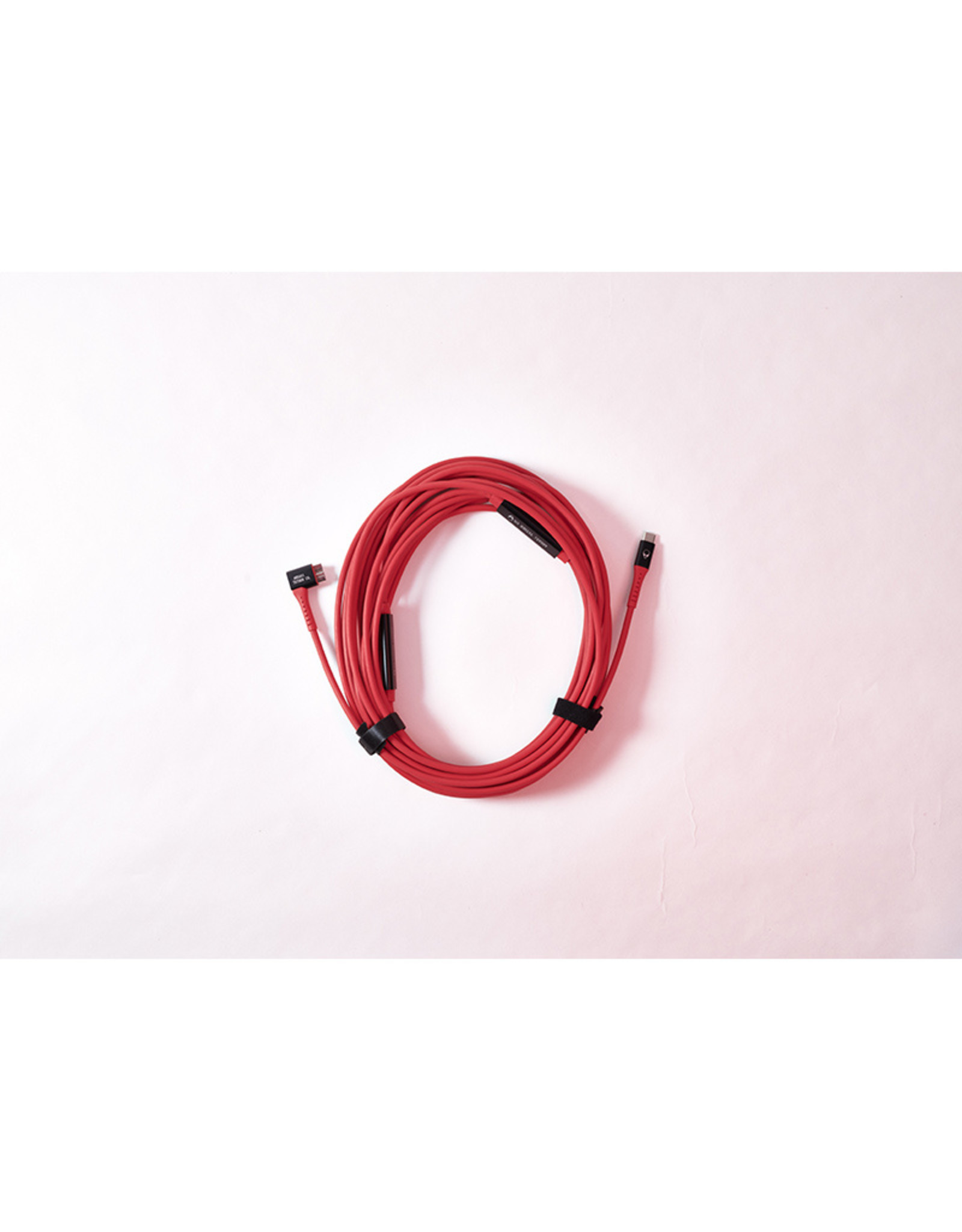 Area51 Area51 Tether Co. TM12 Roswell XL Pro+ USB Micro-B Right Angle to USB-C Tether Cable 9.5m (31')
