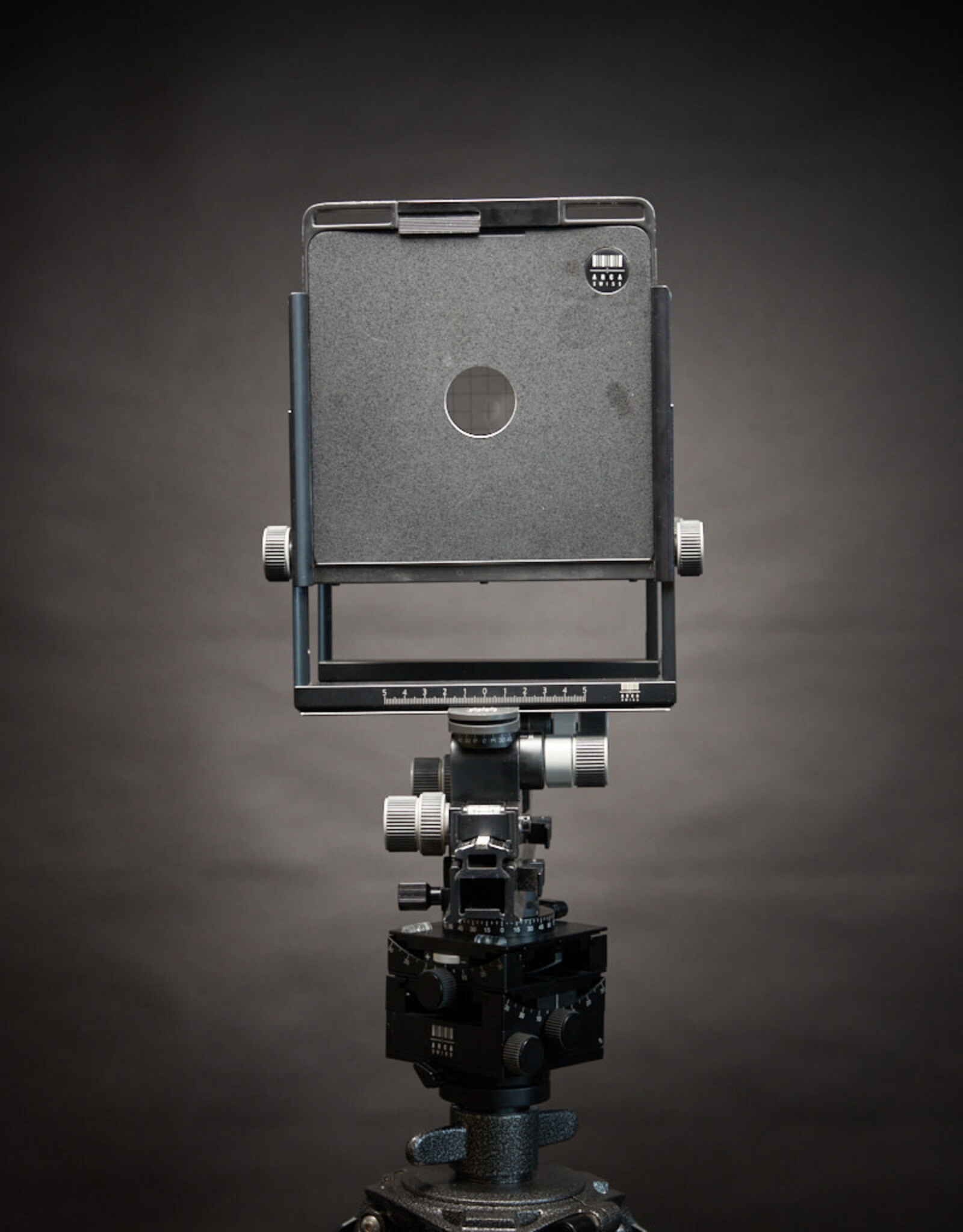 Arca Swiss USED - Arca Swiss F-Classic 4x5 Camera with Standard Bellows, Ground Glass/Back Adapter and 0 Board. Condition 8