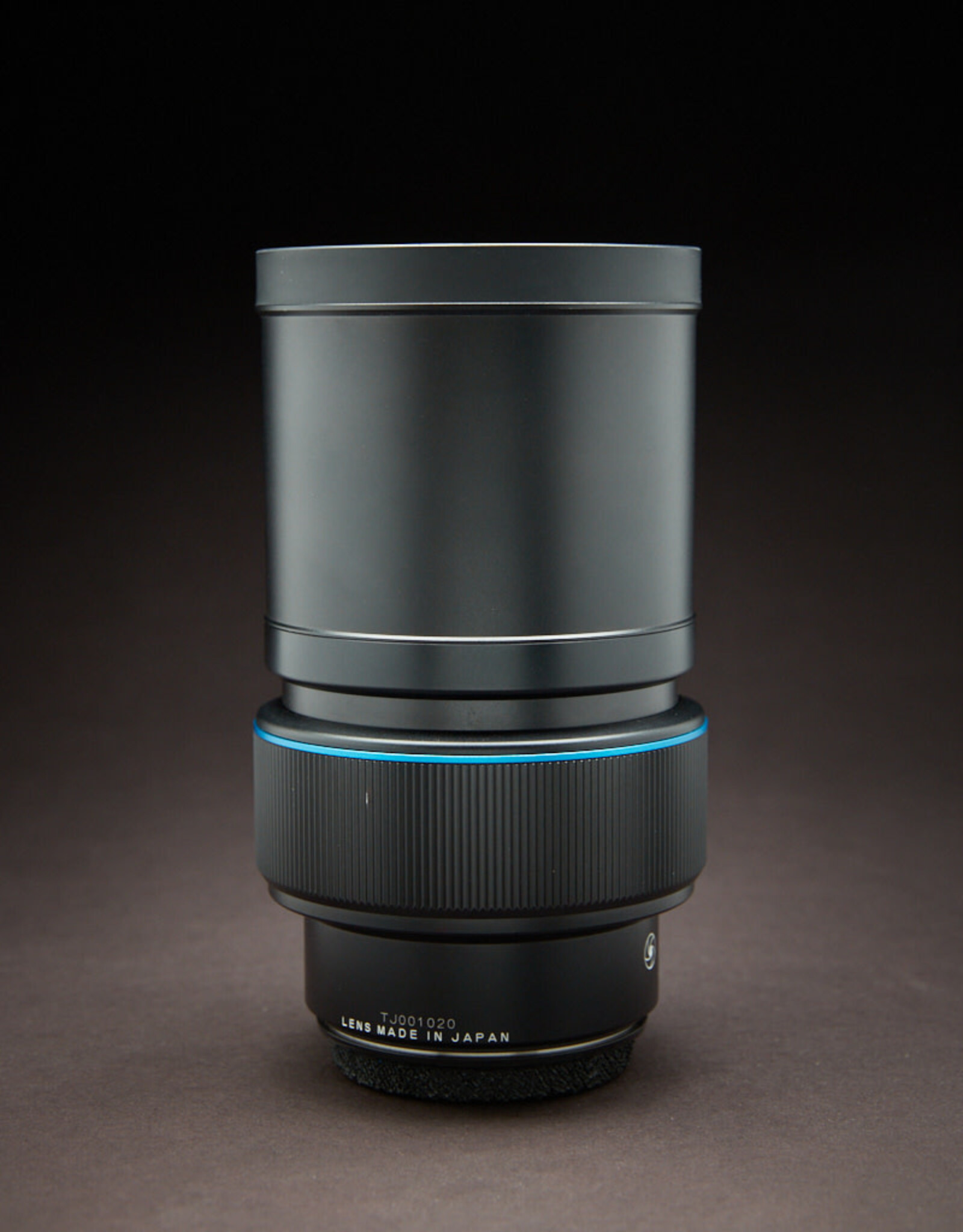 Phase One USED - Phase One Schneider Kreuznach 240mm 4.5 Blue Ring Lens with hood, caps and original box. Condition 9.