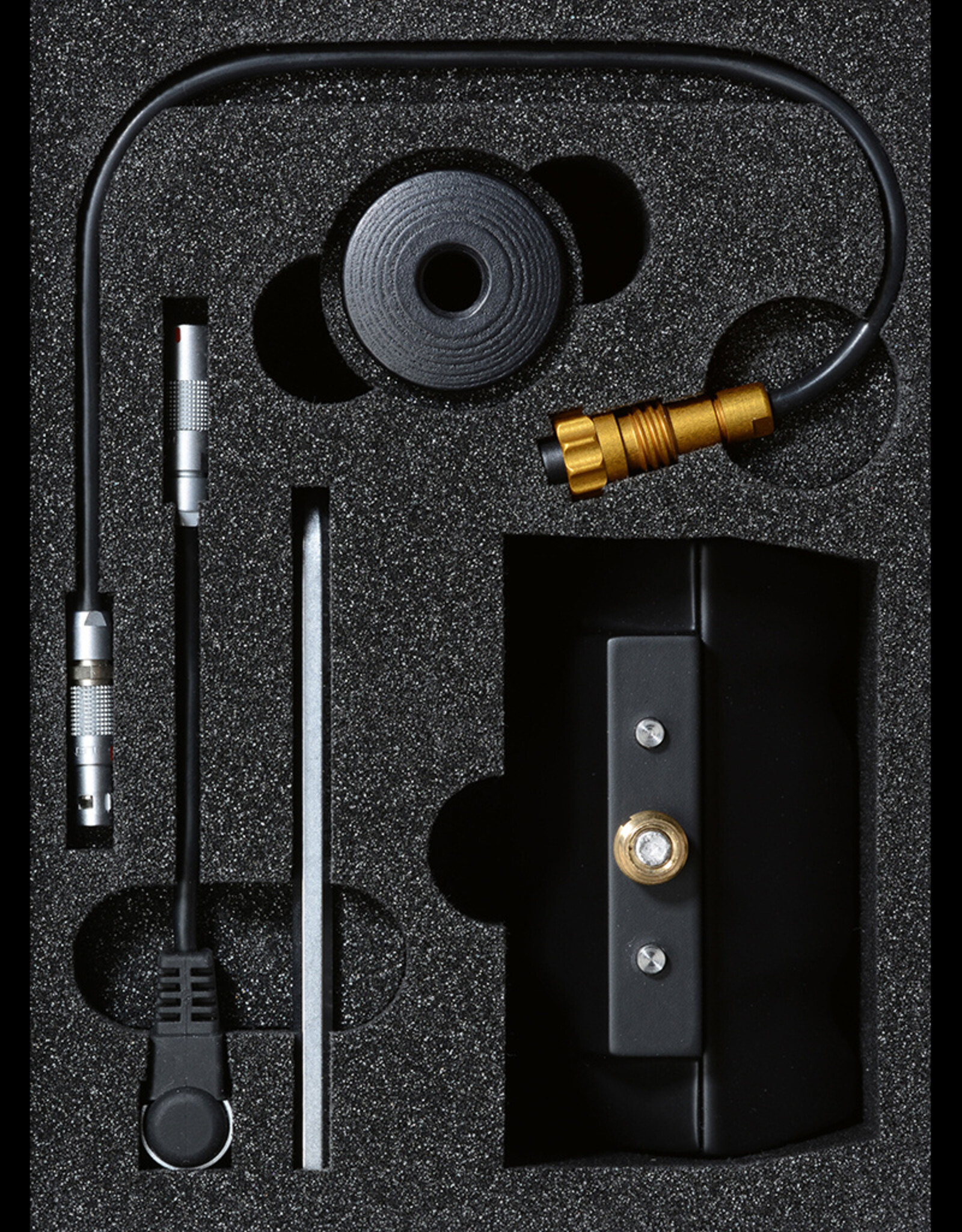 Alpa ALPA Electronic Shutter Handgrip Kit for Phase One backs with electronic shutter