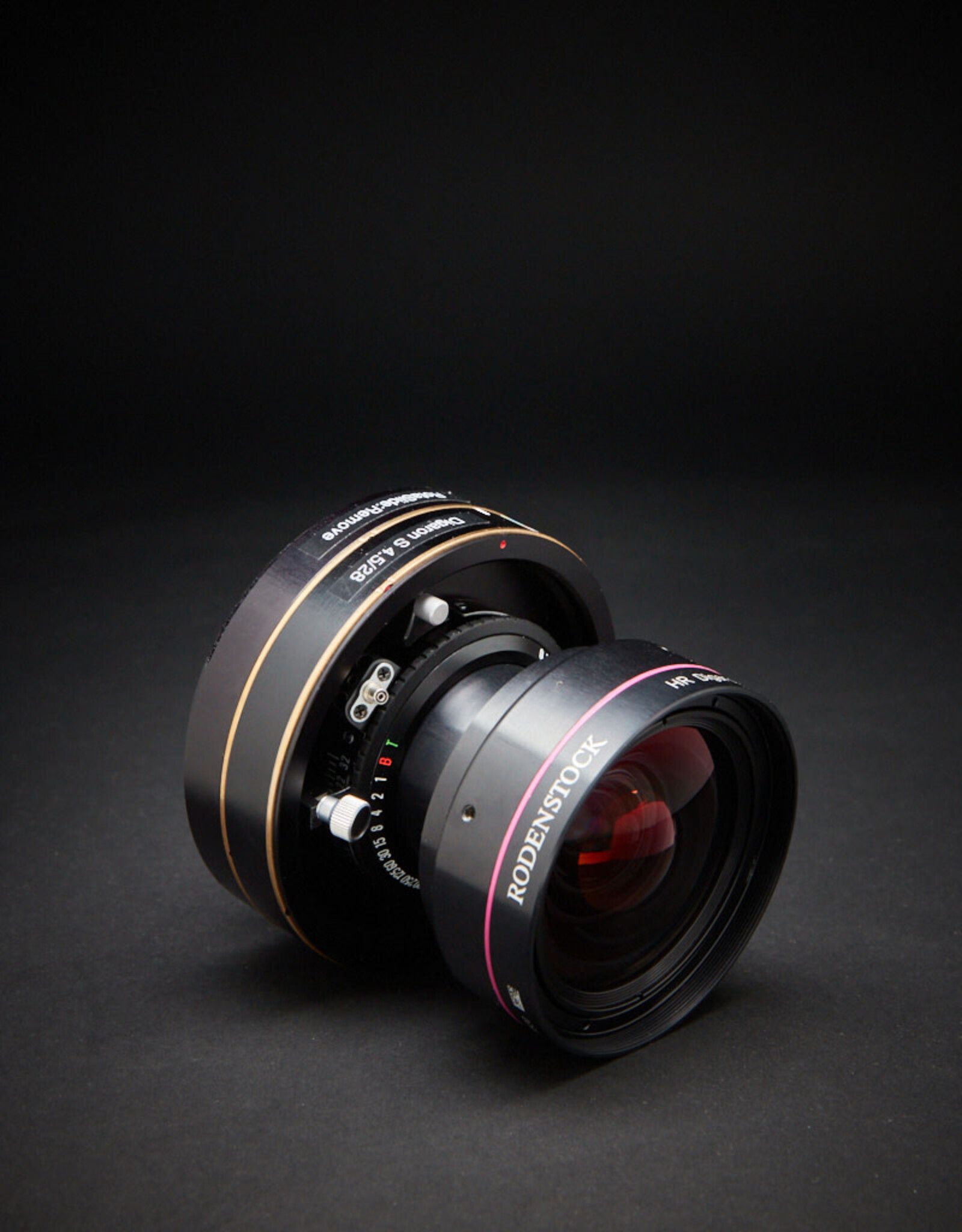 Rodenstock USED - Rodenstock HR Digaron S 28mm in Arca R Mount with Rotaslide Remove ring, magnetic cable release and caps . Condition 9.