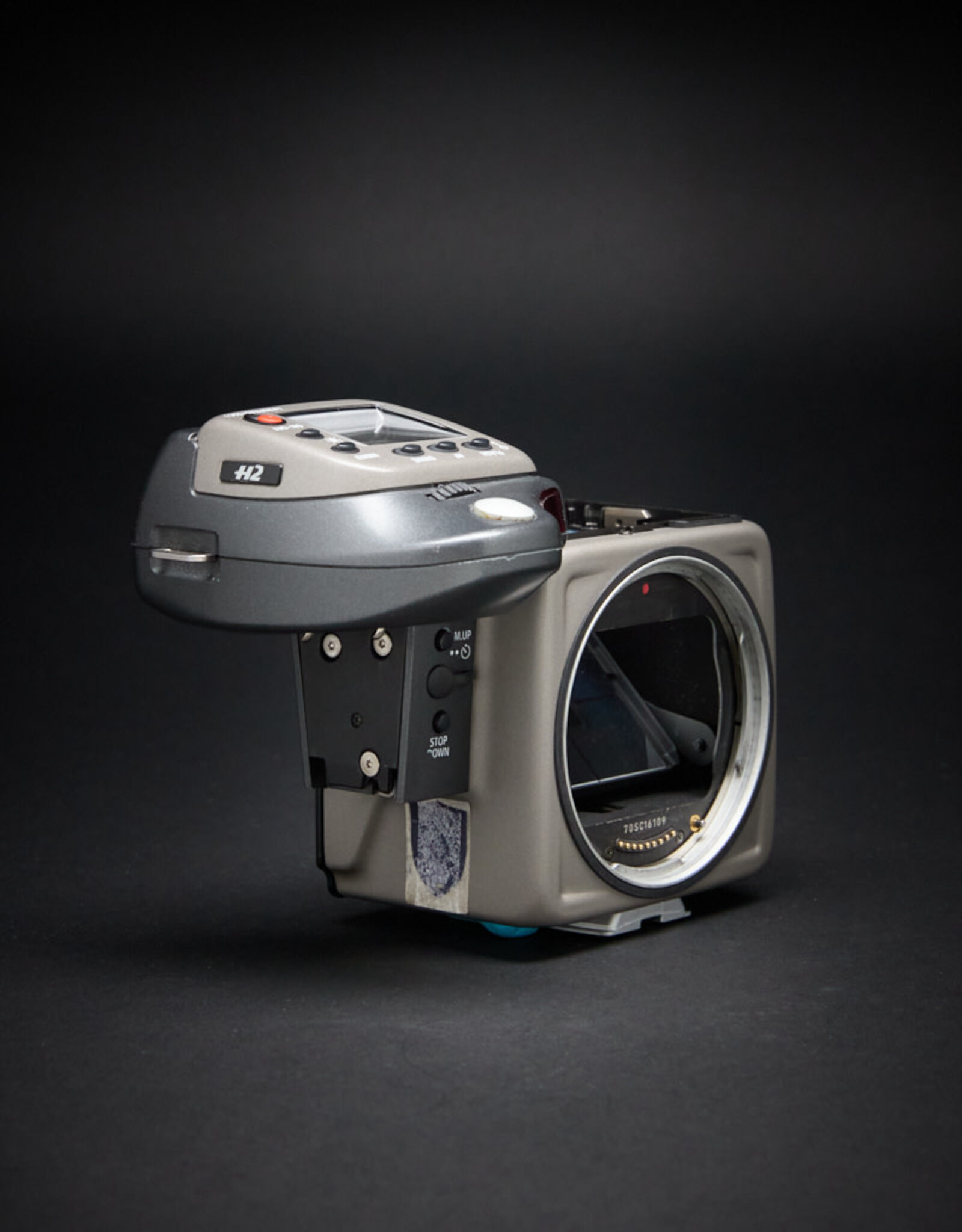 USED - Hasselblad H2 Body with no viewfinder - with top and back body covers. Condition 7.5