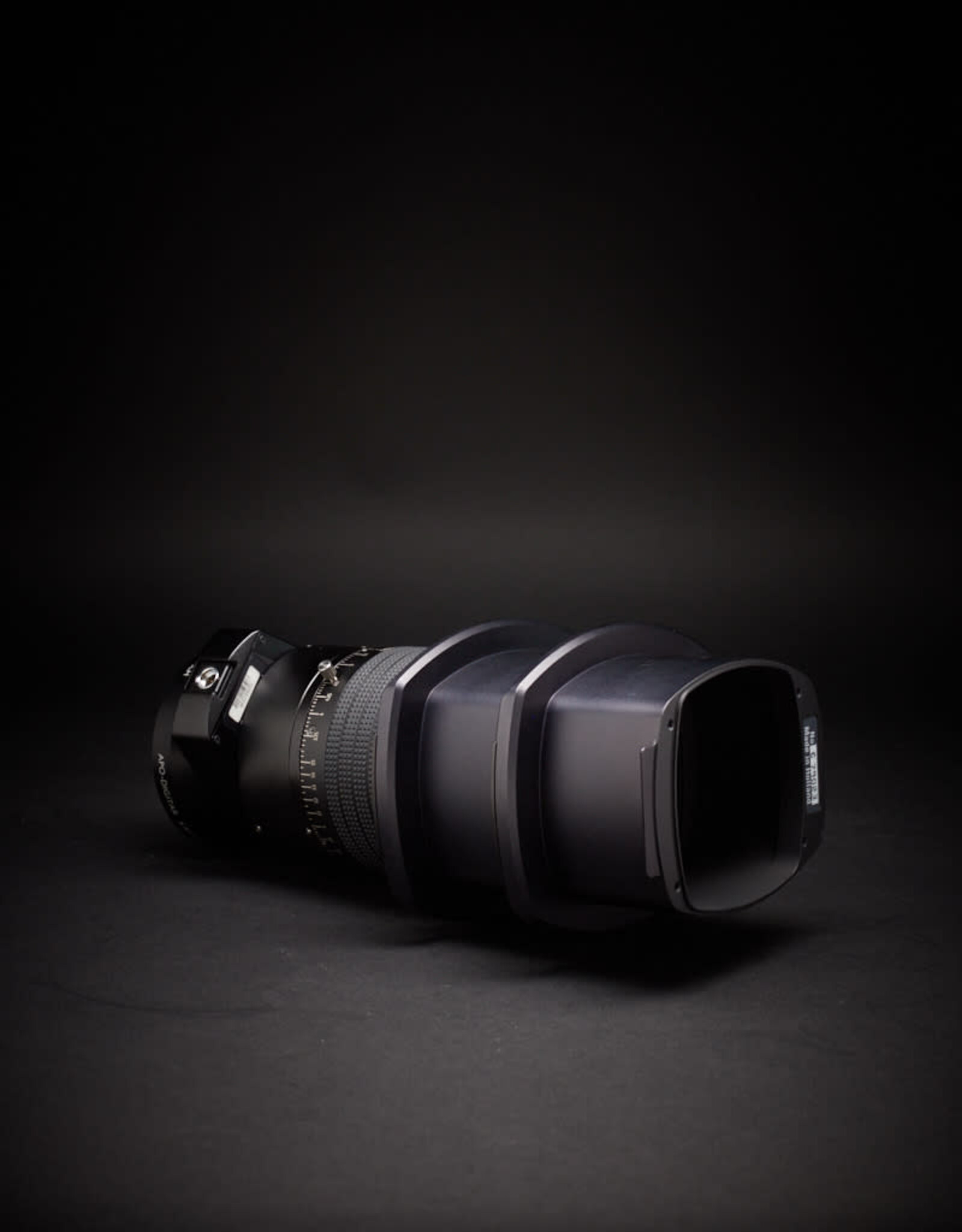 USED - Schneider Kreuznach 210mm T f5.6 APO Digitar with X Shutter in Cambo RS Mount. Condition 9.