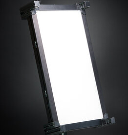 USED - Kino Flo Celeb 250 LED DMX Center Mount, Universal, Baby Receiver & Flight Case. Condition 8