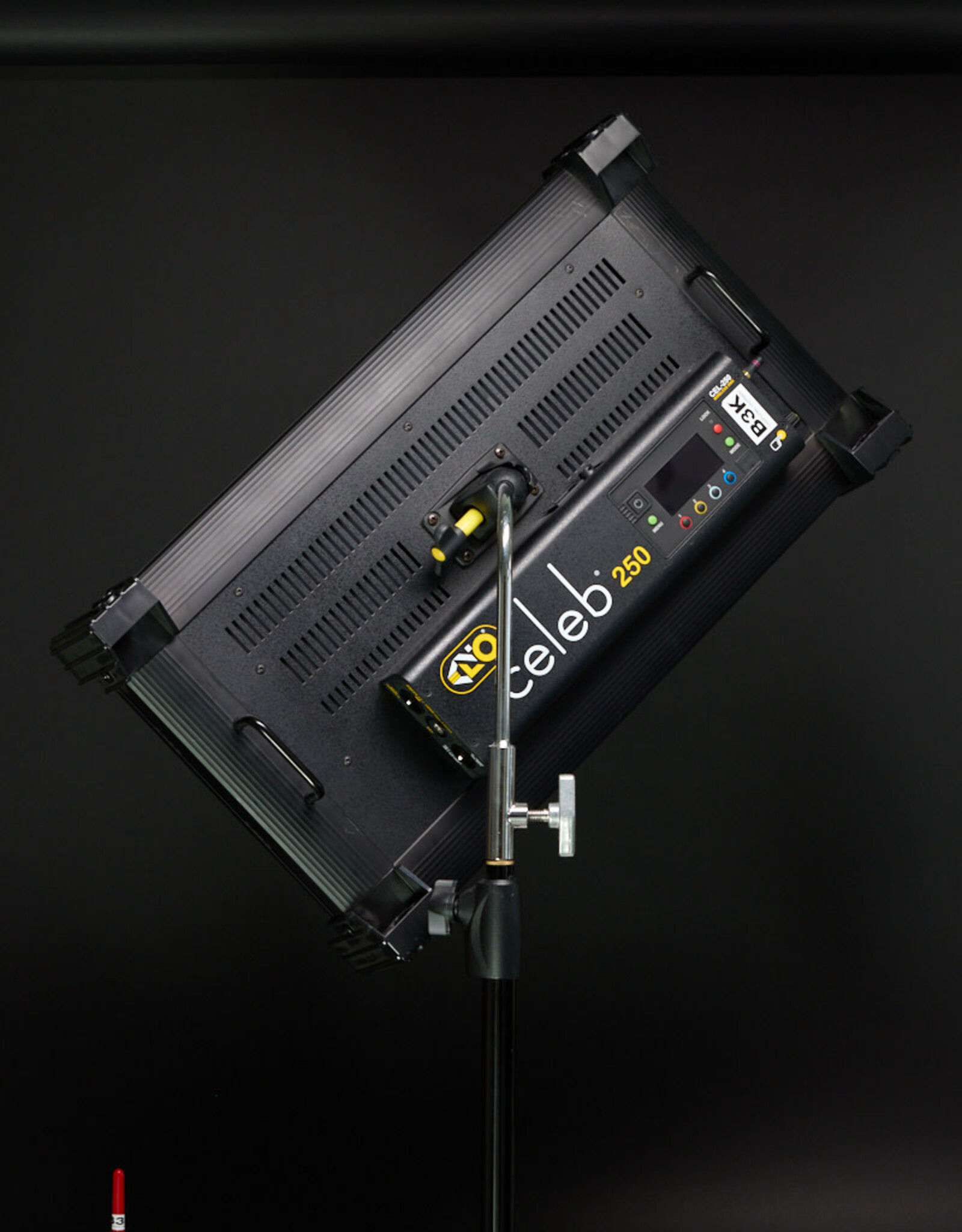 USED - Kino Flo Celeb 250 LED DMX Center Mount, Universal, Baby Receiver & Flight Case. Condition 8