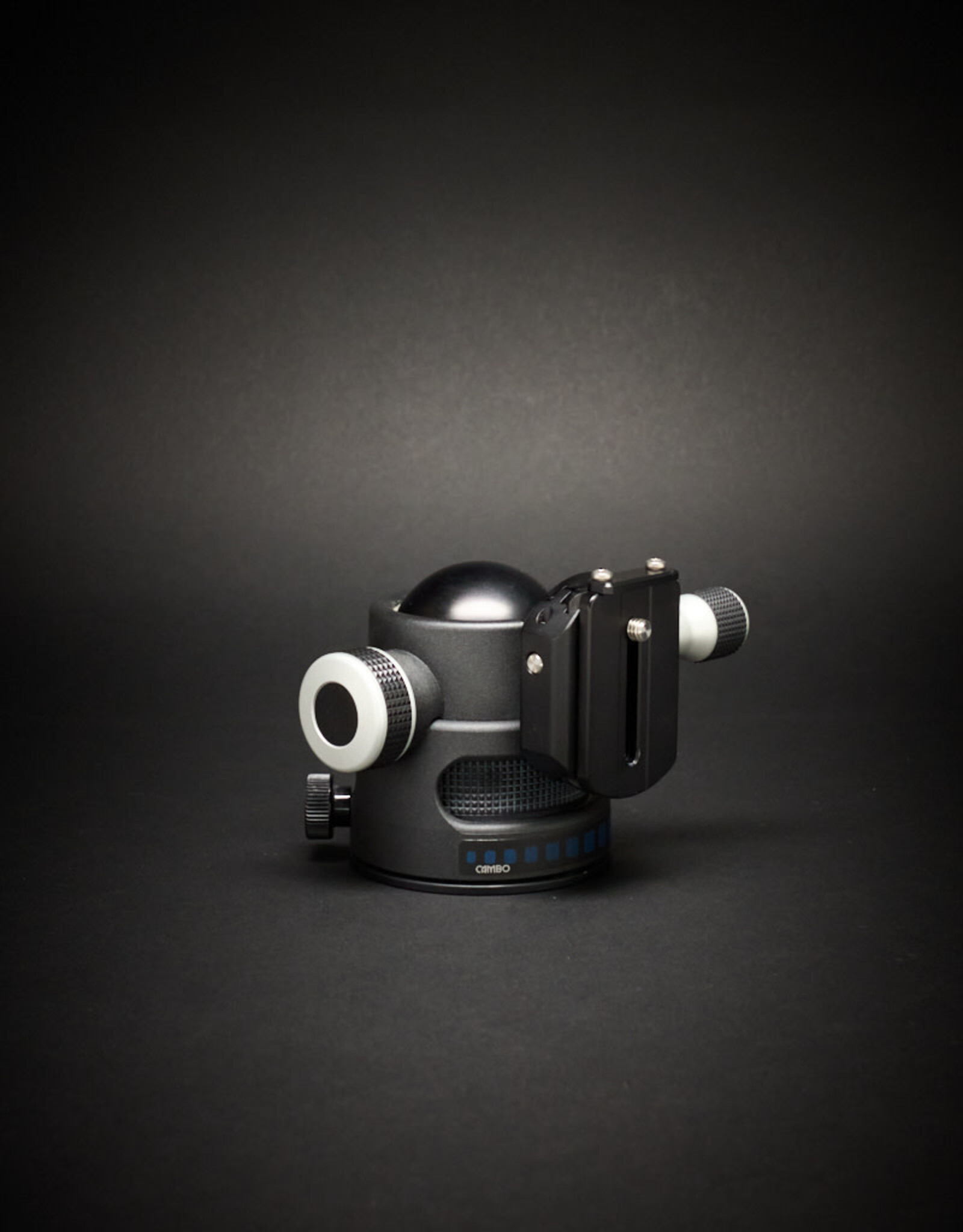 Cambo USED - Cambo CBH-6 Ball and socket head (for cameras up to 5 kg)  with ARCA compatible Quick Release and Plate. Condition 8