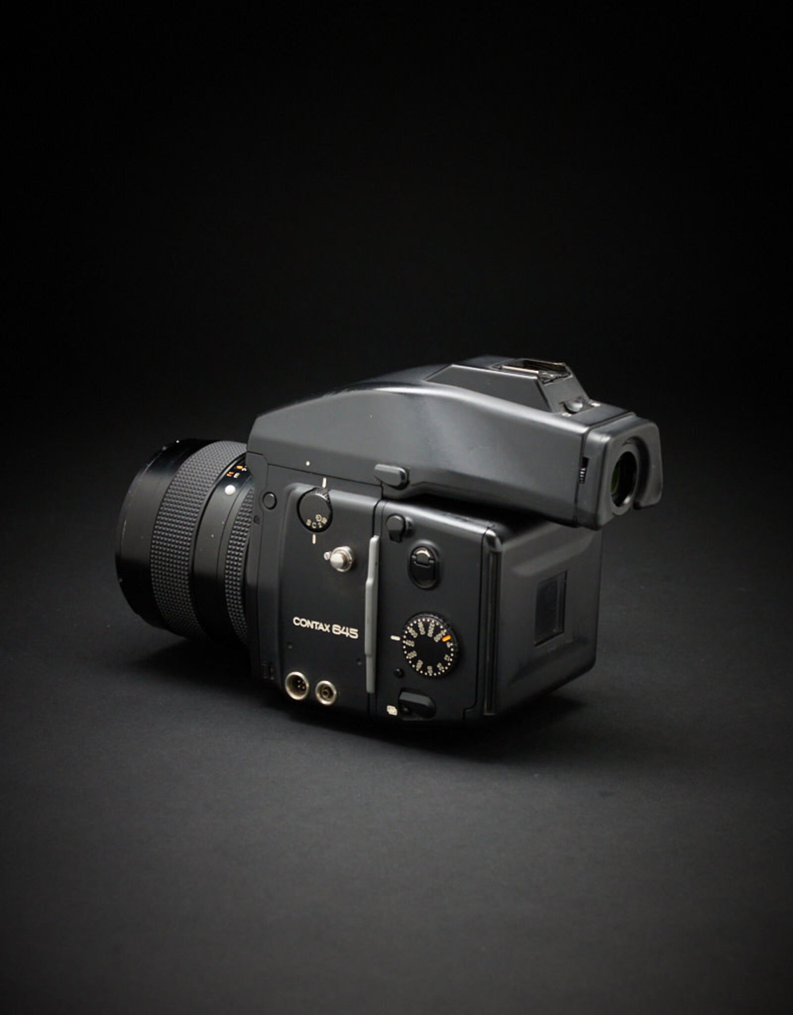 USED - Contax 645 Kit with 35 & 80mm Lenses and Film Back. Condition 7.5