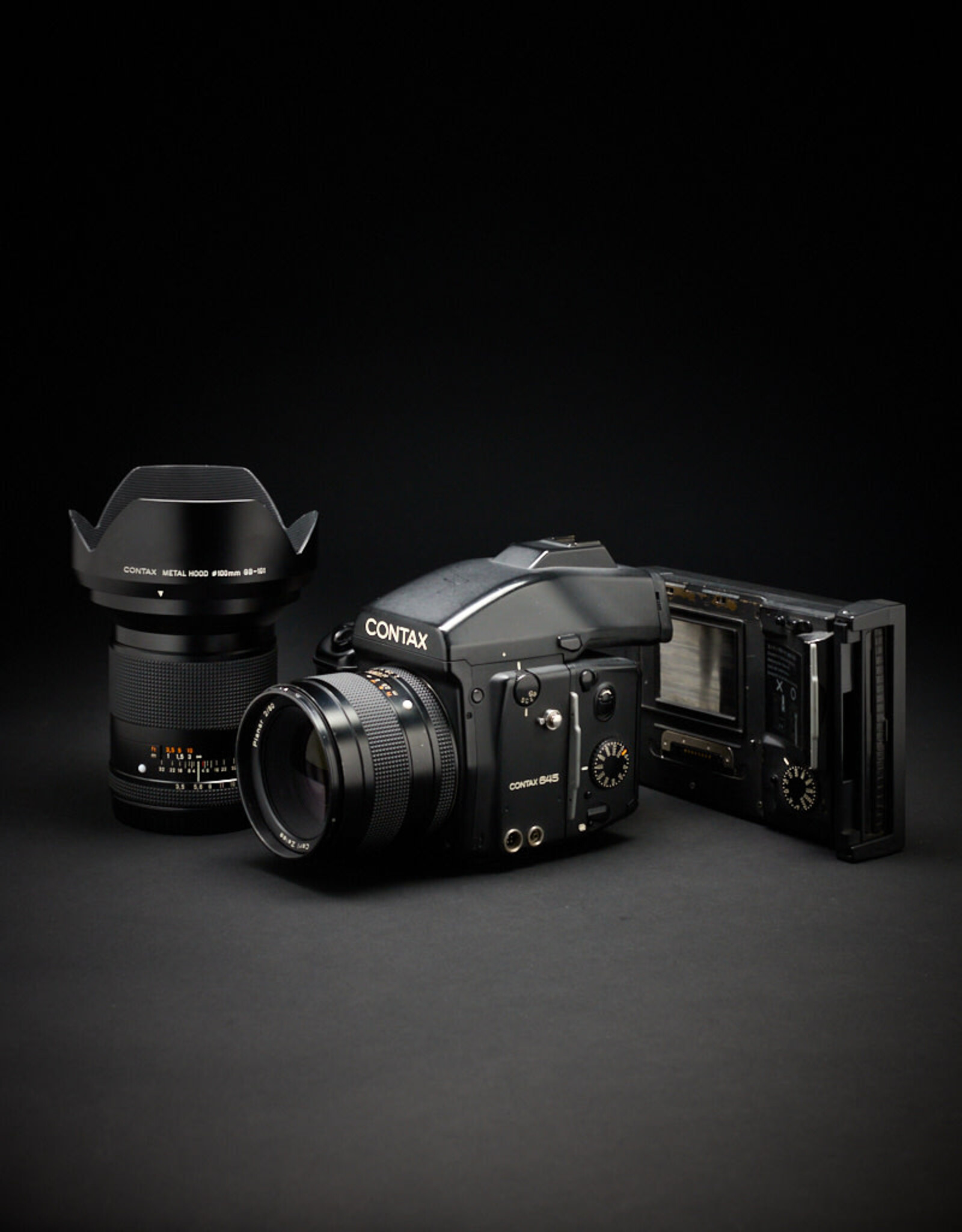 Contax USED - Contax 645 Kit with 35 & 80mm Lenses and Film Back. Condition 7.5