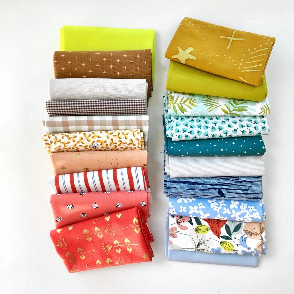 Modern Domestic Modern Domestic’s 20 Piece Fat Quarter Bundle - Tomato & Sky