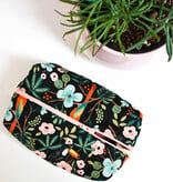 Colleen Connolly CLASS FULL! Learn to Sew: Boxed Zipper Pouch, Monday, May 6th, 5:30pm-9pm