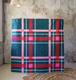 Lo & Behold Stitchery Lo & Behold Stitchery Upscale Plaid Quilting Pattern