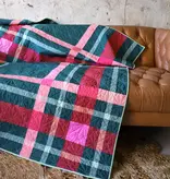 Lo & Behold Stitchery Lo & Behold Stitchery Upscale Plaid Quilting Pattern