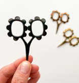 Matryoshka Doll Shop Flower Scissors