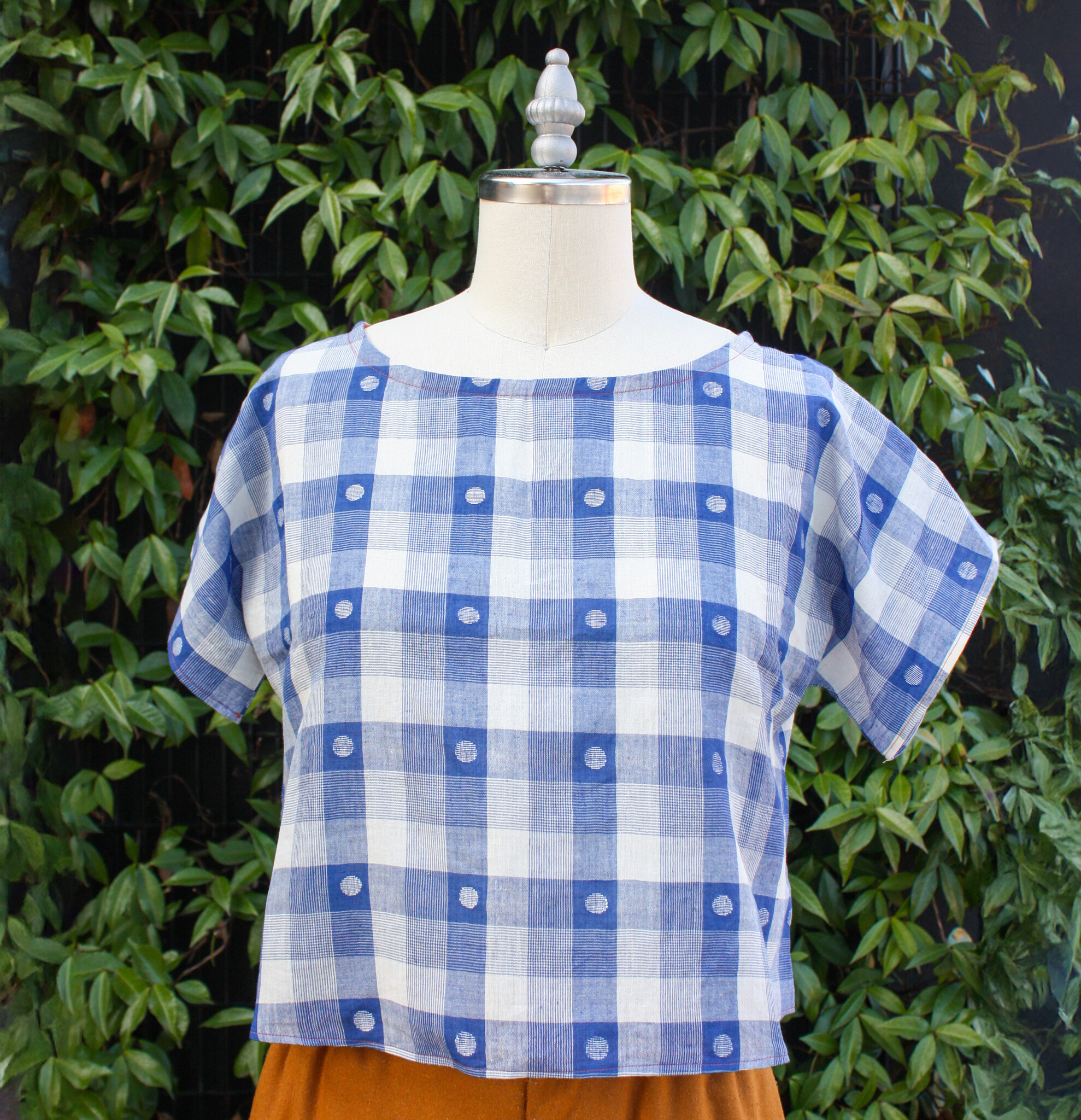 Colleen Connolly CLASS FULL! Beginner: Short Sleeve Top, Fridays, June 20th & 27th, 4pm-8pm