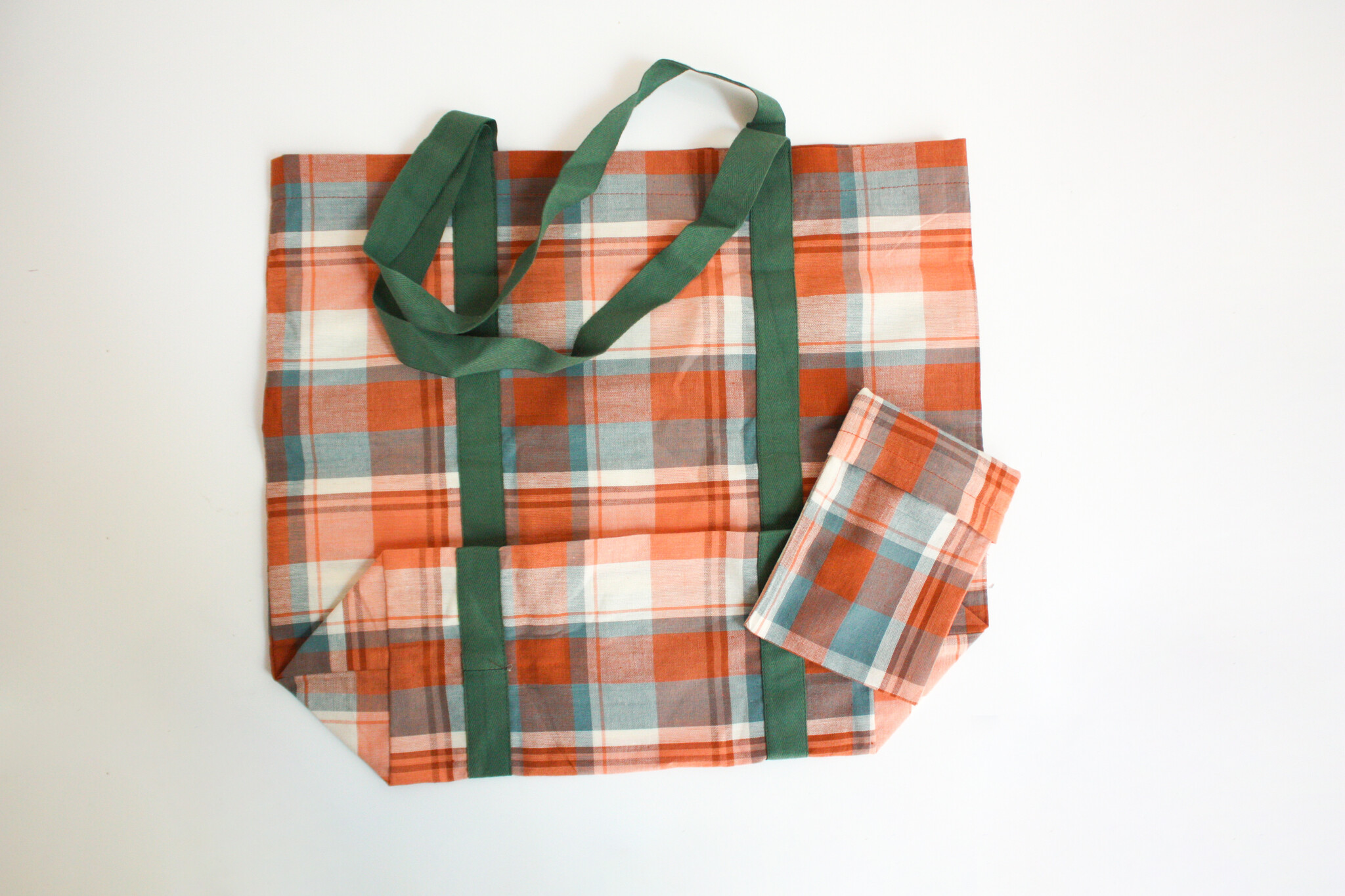 Chloe Costello Learn to Sew: Foldable Market Tote, Wednesday, August 27th, 5:30pm-8:30pm