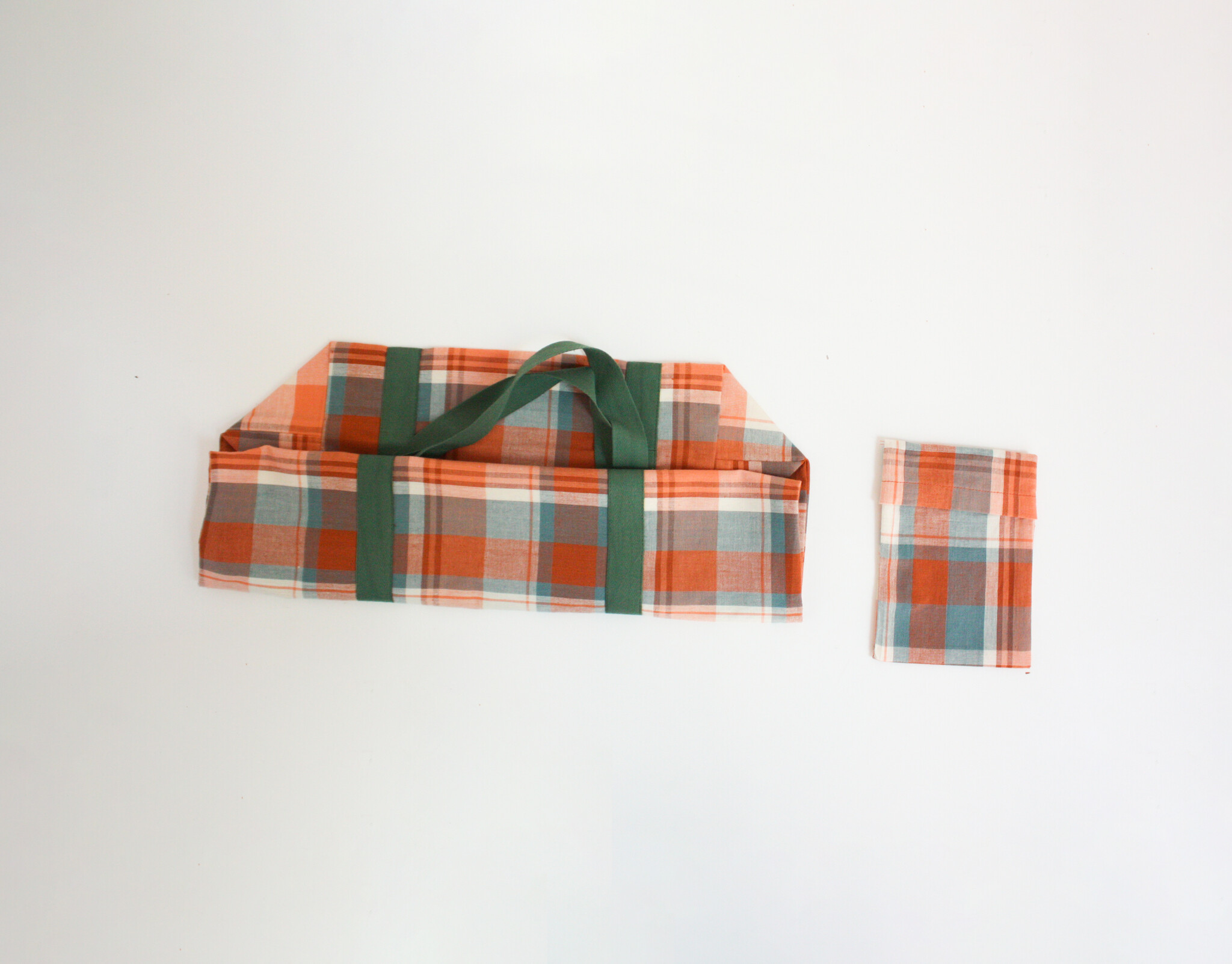 Chloe Costello Learn to Sew: Foldable Market Tote, Wednesday, August 27th, 5:30pm-8:30pm