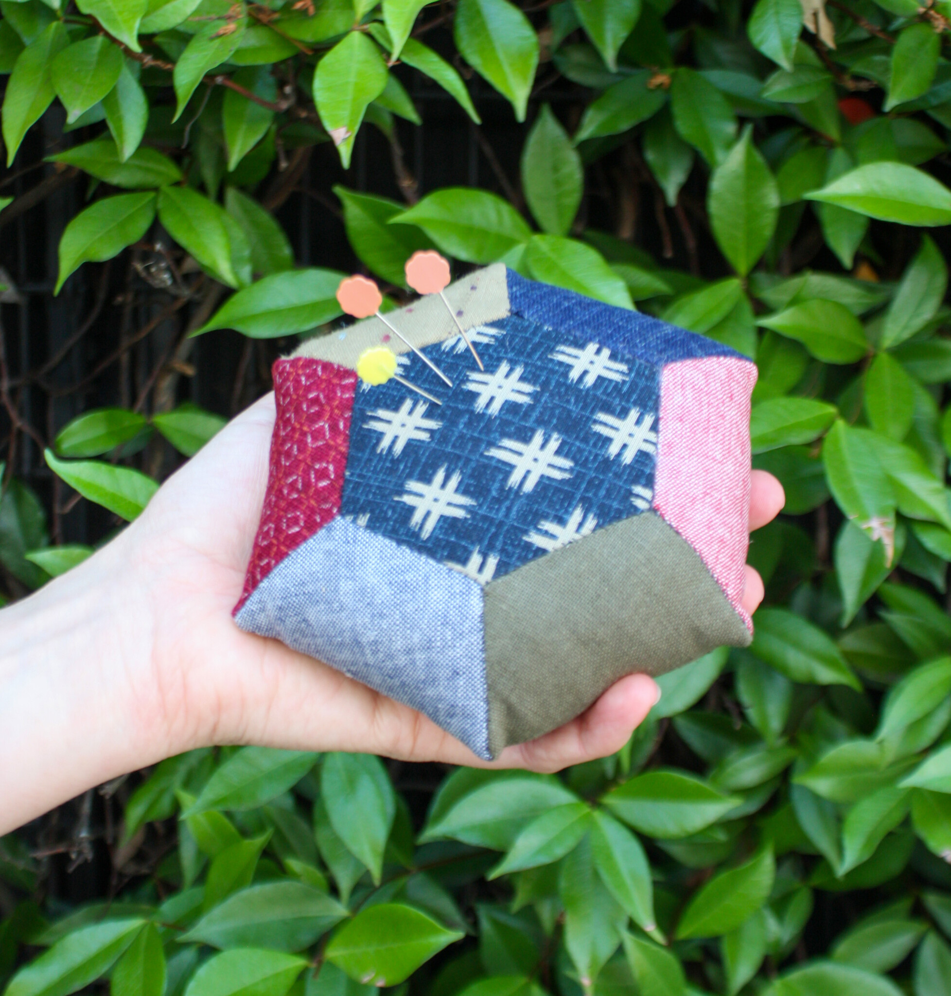 Angela Creais Intro to English Paper Piecing: Pin Cushion, Saturday, October 18th, 1:30pm-4:30pm