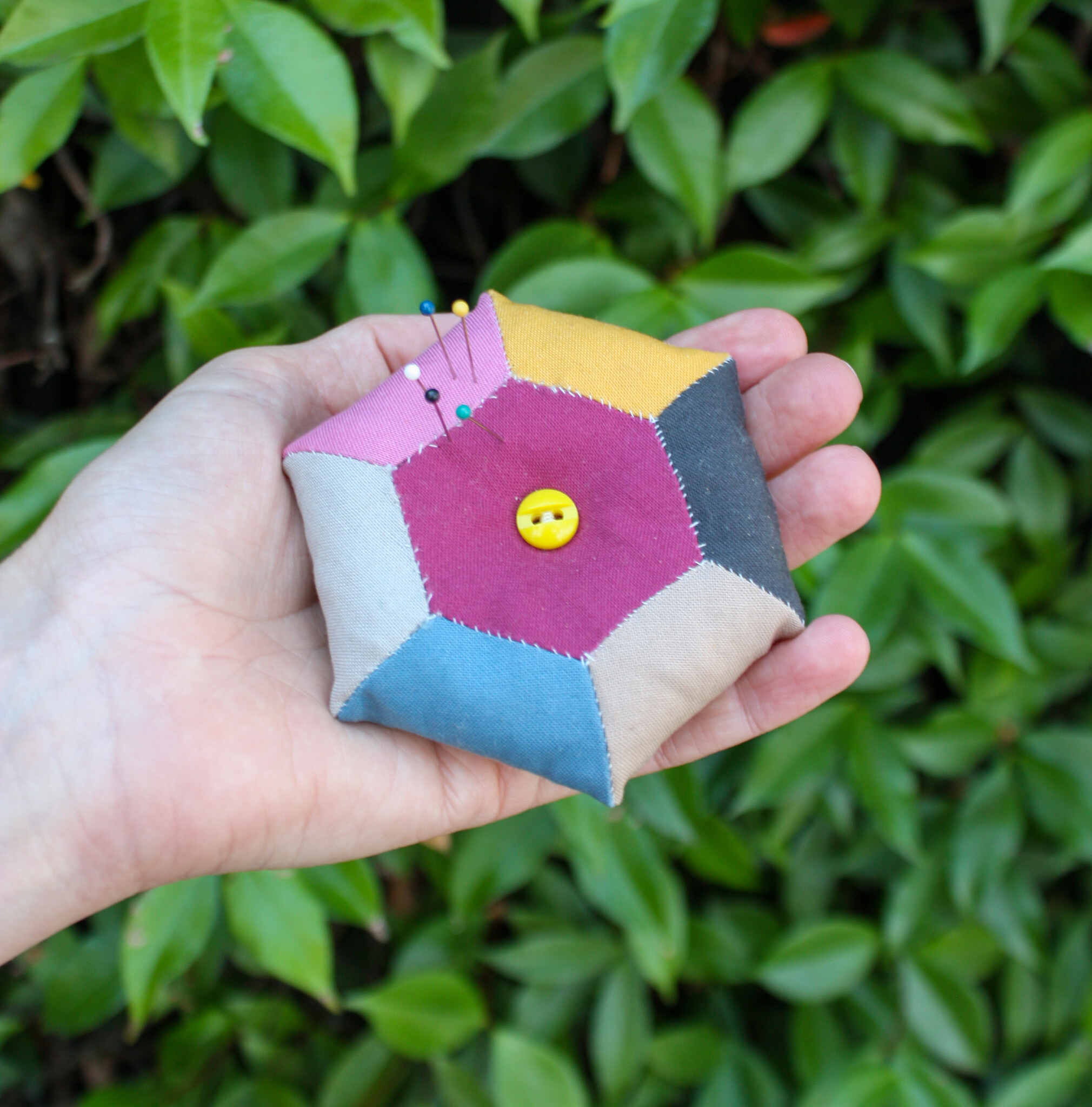 Angela Creais Intro to English Paper Piecing: Pin Cushion, Saturday, October 18th, 1:30pm-4:30pm
