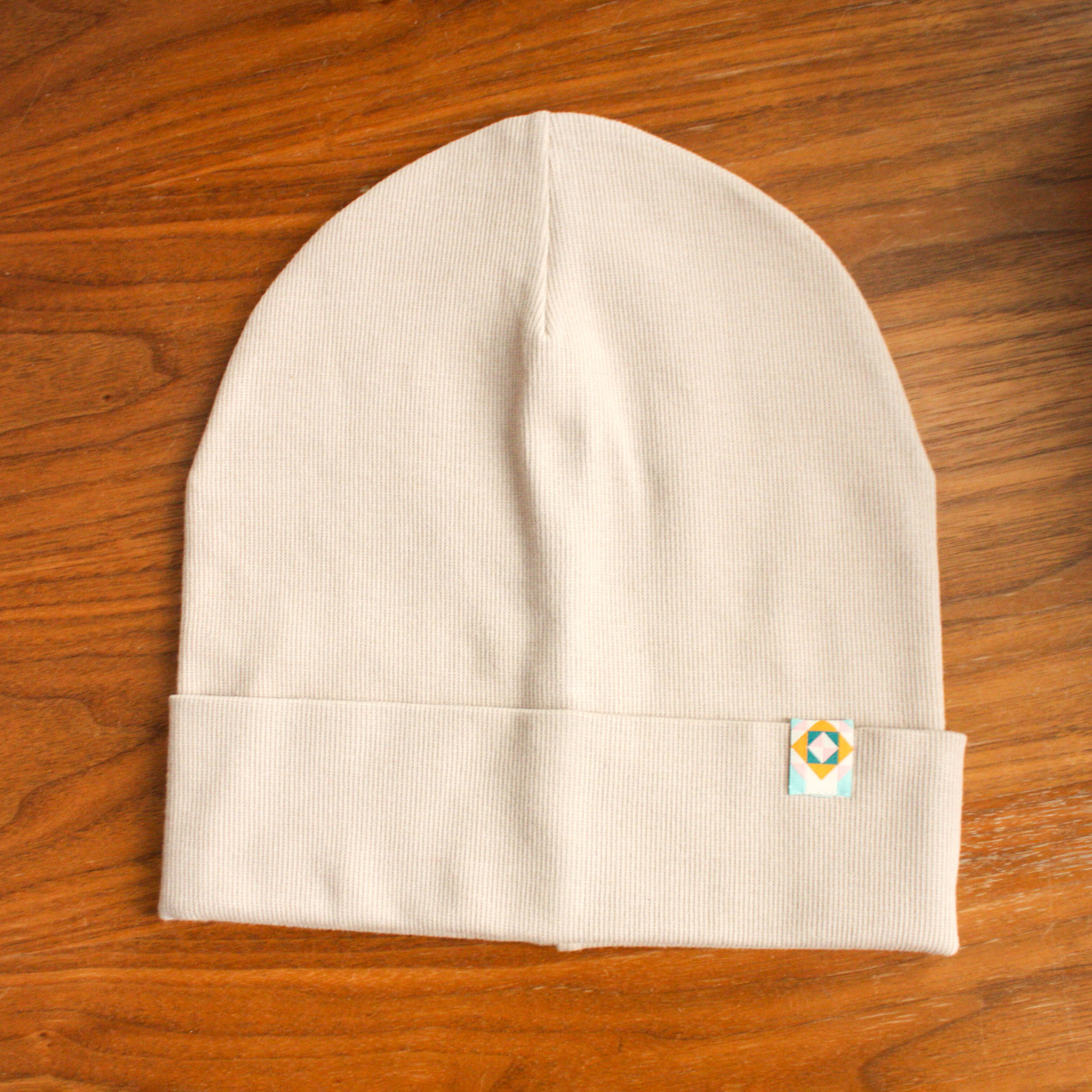 Lori Caldwell Beginner Serger: Beanie, Sunday, November 9th, 3:30pm-6:30pm