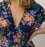 Colleen Connolly CLASS FULL! Garment Lab: Silky Fabrics 101, Tuesdays, November 18th, Dec. 2nd, & 9th, 5:30pm-8:30pm