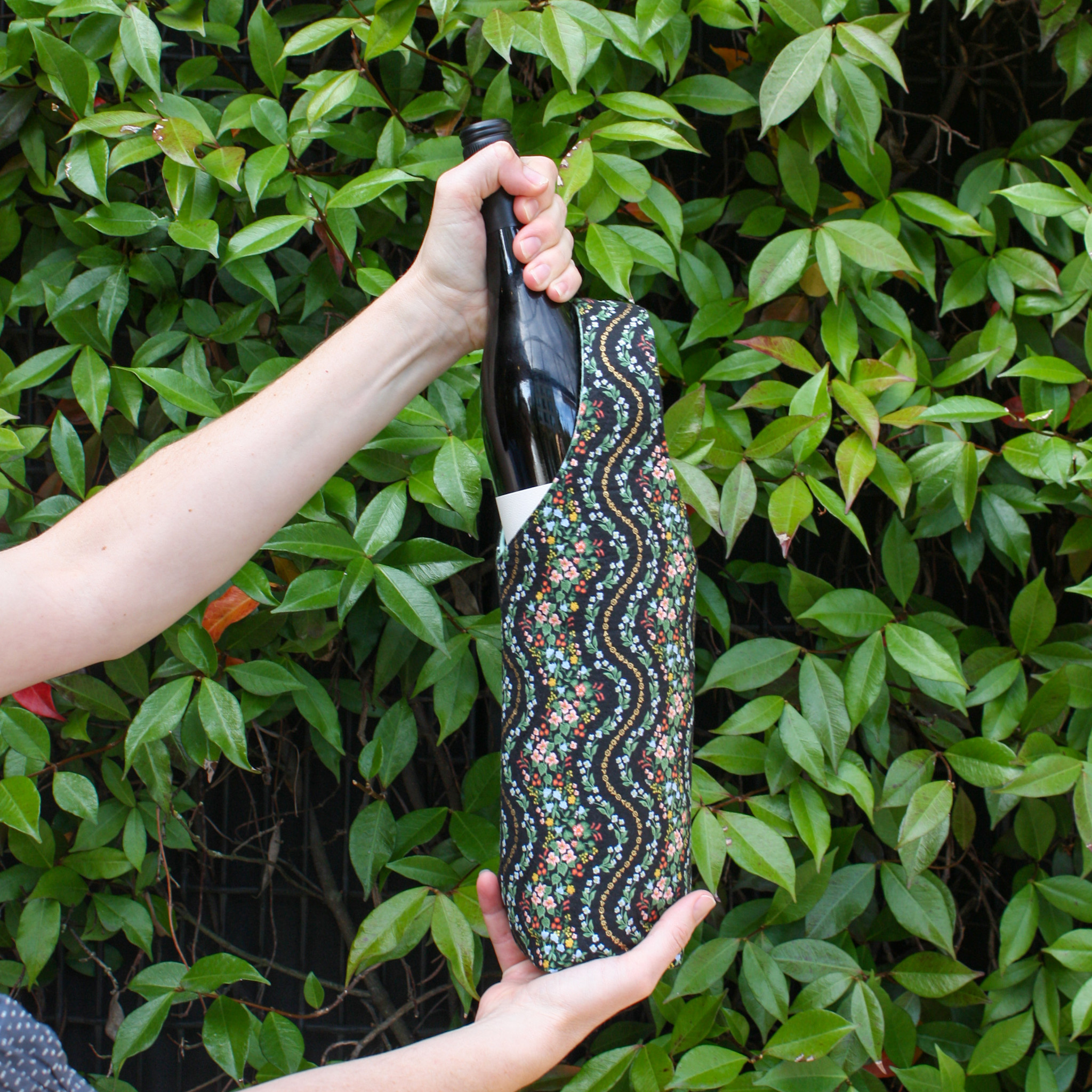 Aliya Hoff-Vanoni Learn to Sew:  Quilted Wine Tote, Monday, December 15th, 5pm-8pm