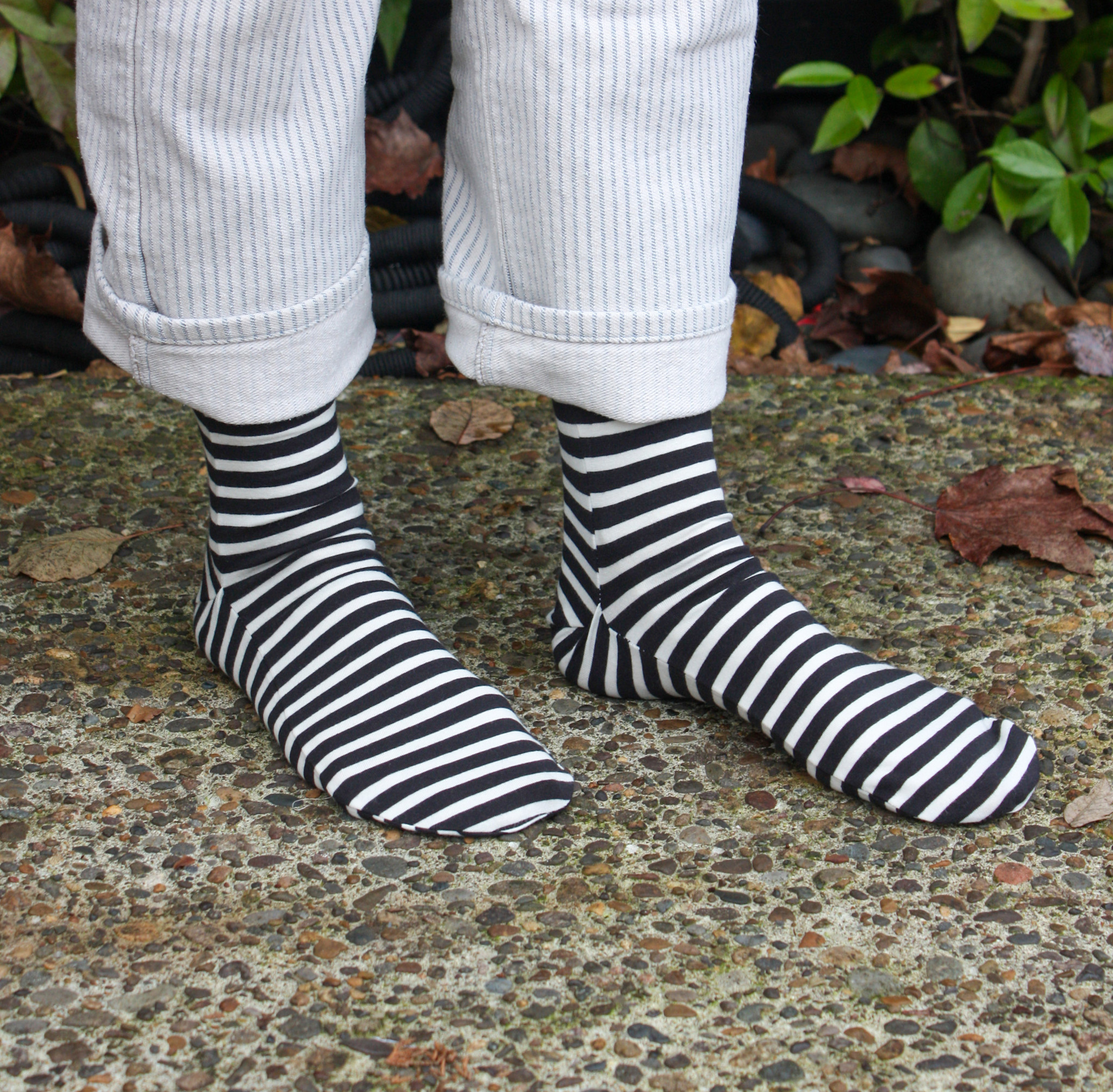 Lori Caldwell Beginner Serger: Socks, Thursday, April 23rd, 5:30pm-8:30pm