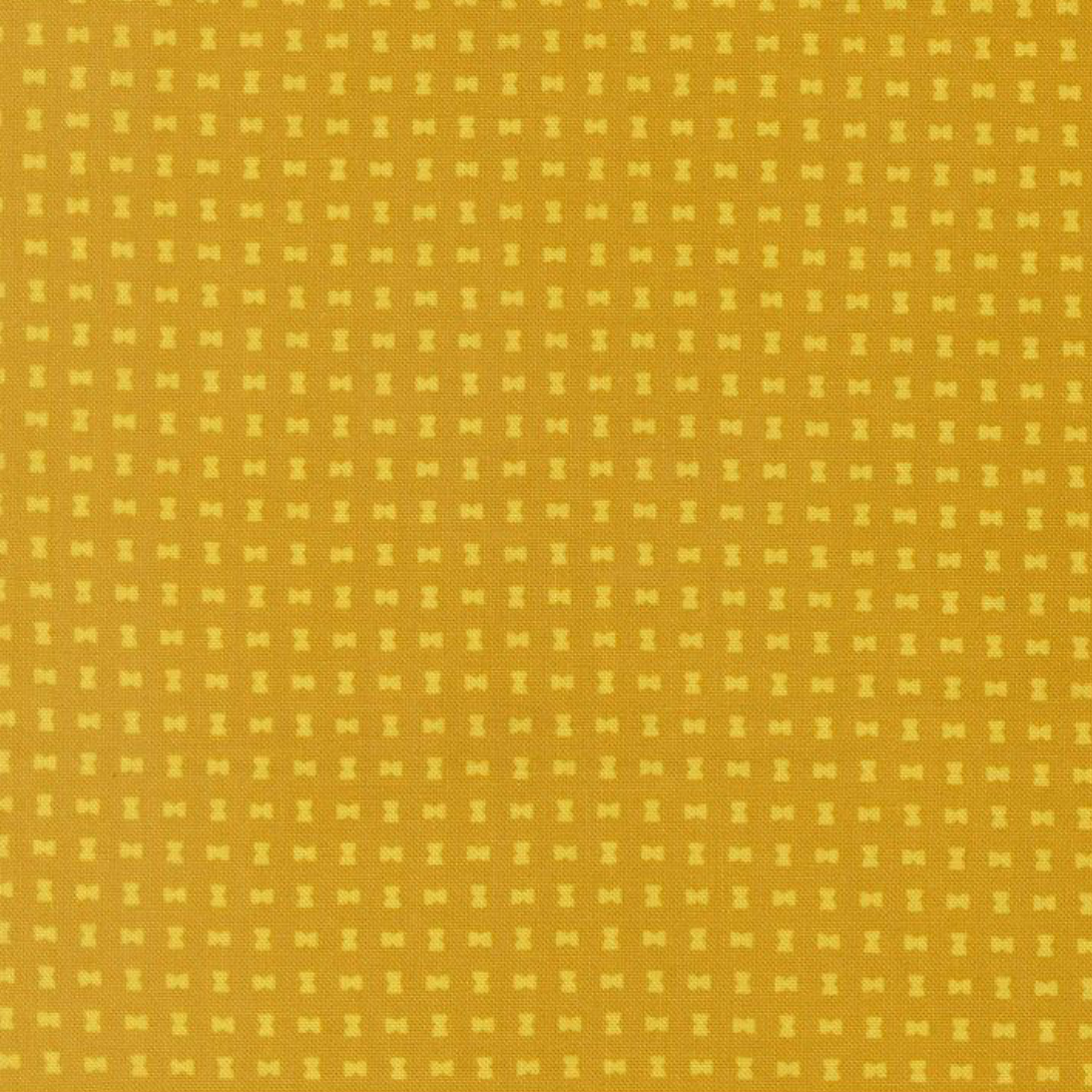 Moda Scenery by Elizabeth Hartman Spools Golden