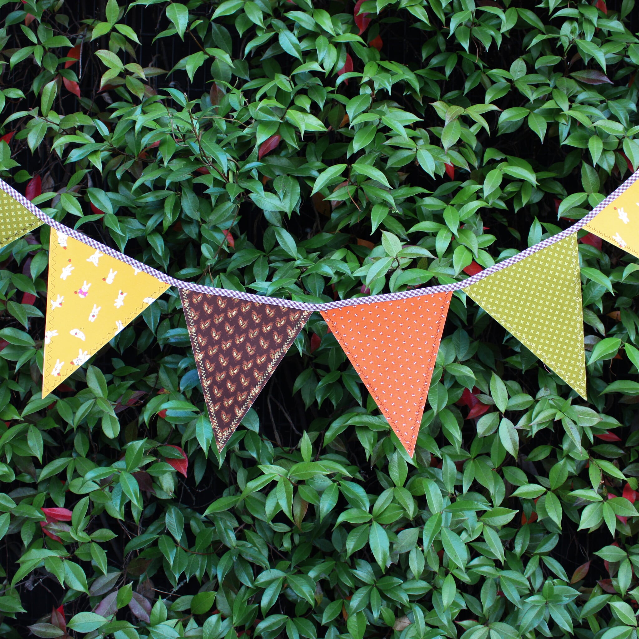 Susan Iannucci Marcu Kids Sewing Class: Holiday Bunting!  Saturday, November 14th, 10am to 1pm