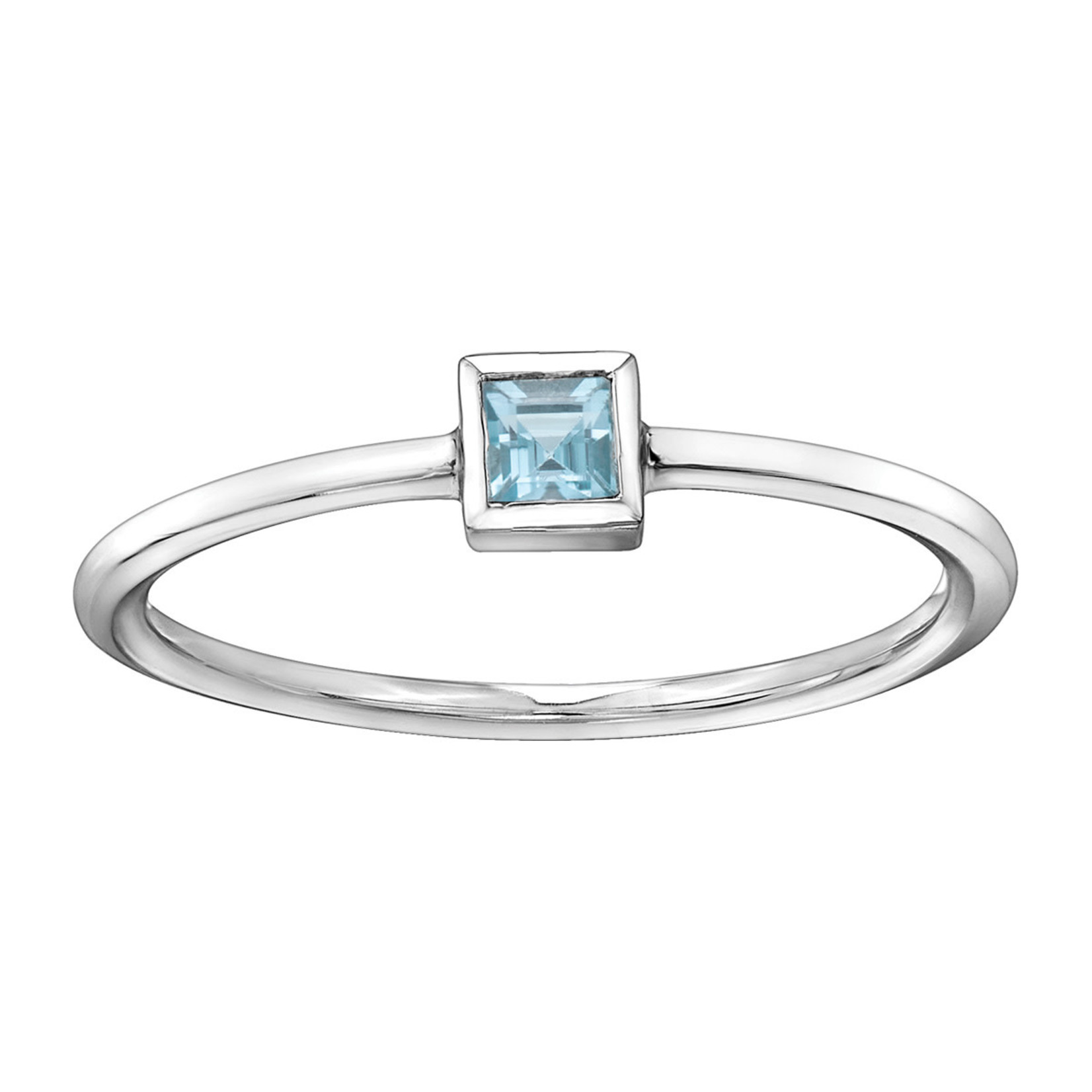 ****10K WG Aquamarine Stackable Ring