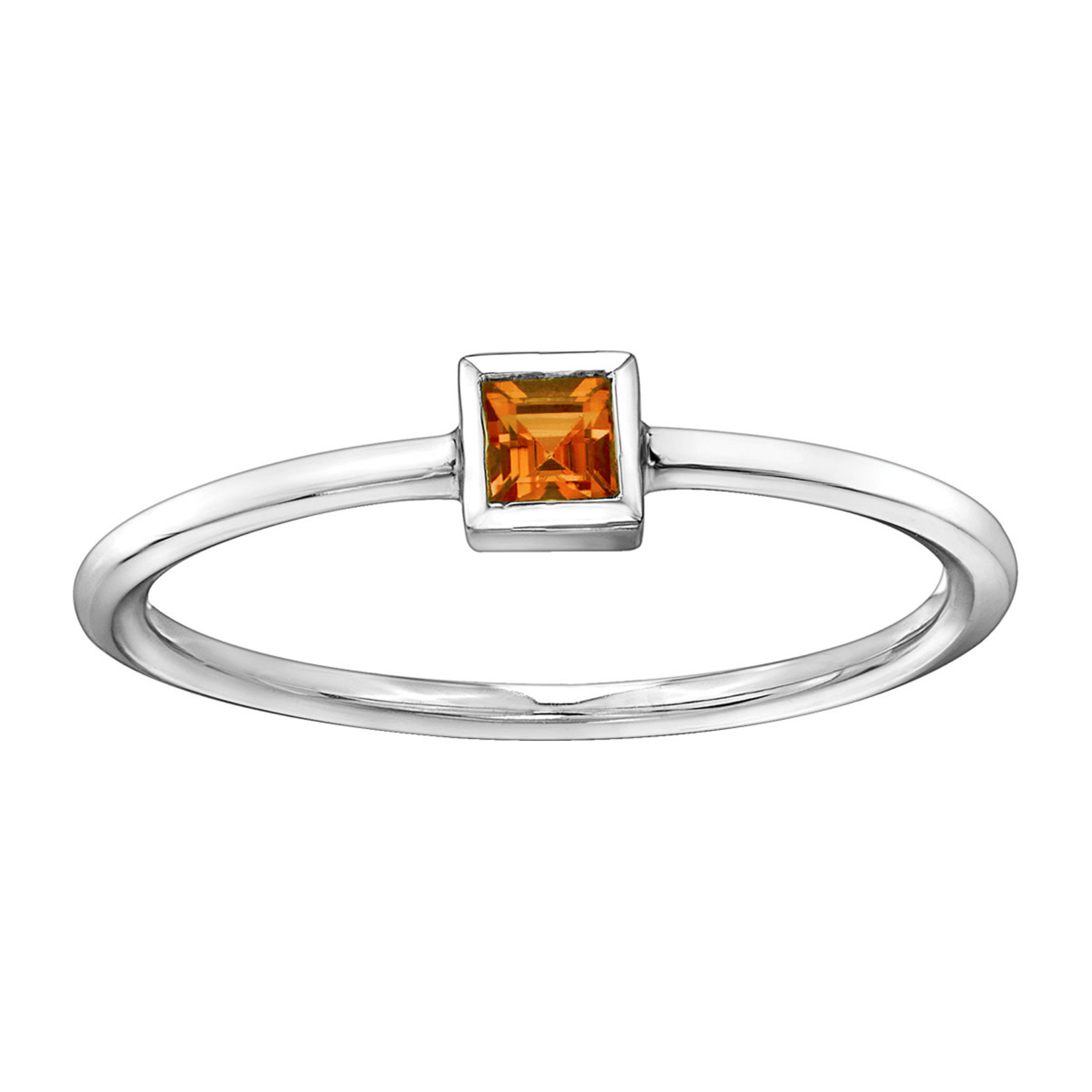 ****10K WG Citrine Stackable Ring