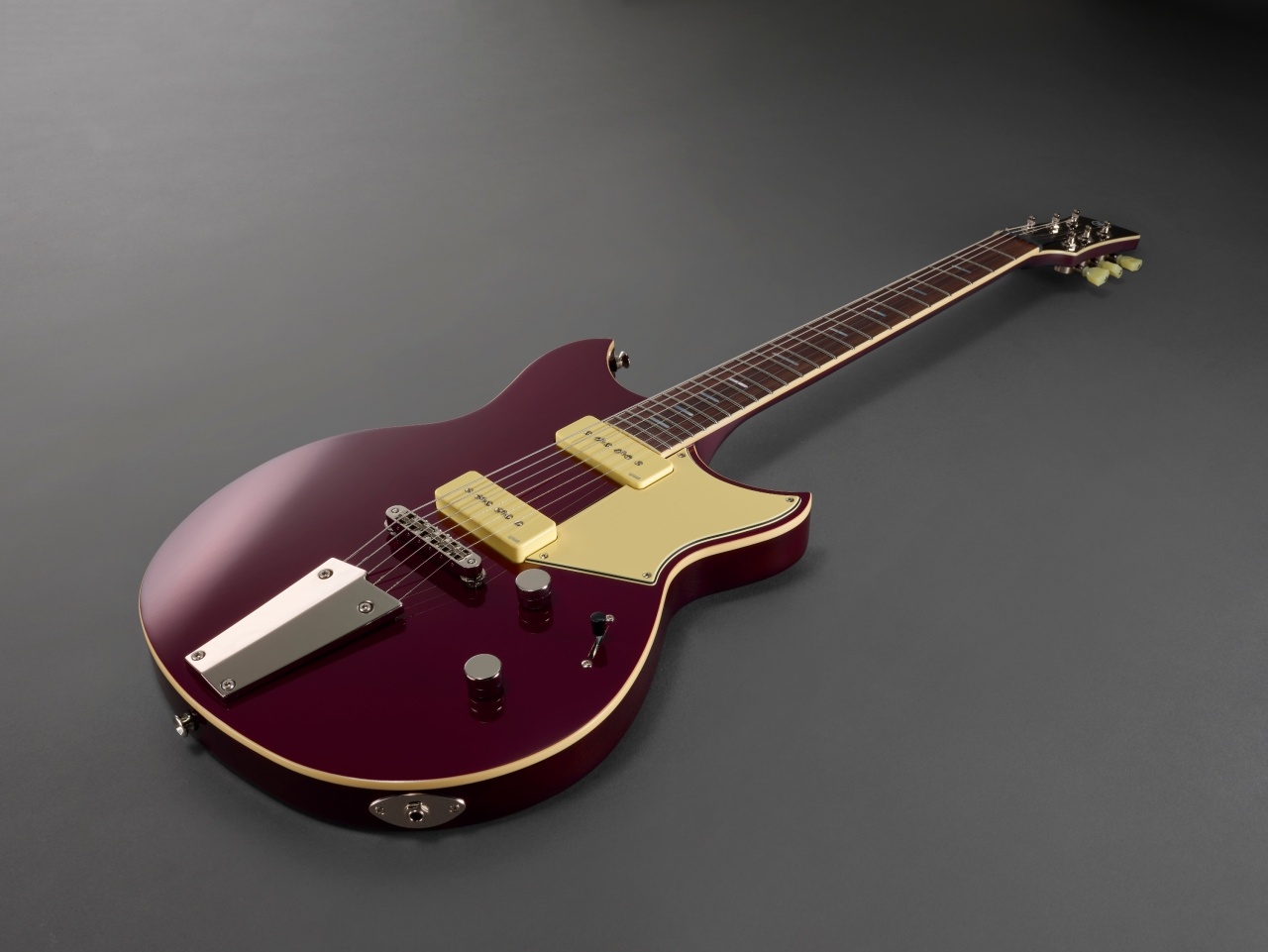 Yamaha Revstar RSS02T in Hot Merlot