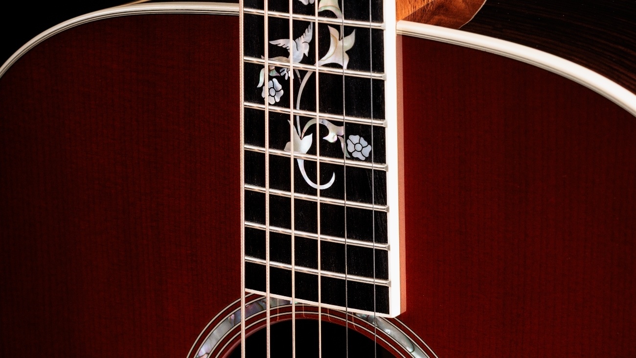 Taylor Legacy 810e Special Edition Heritage Burst Cindy Inlay Detail