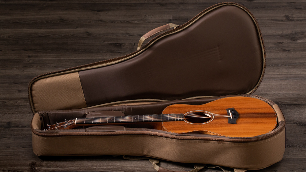 Taylor GS Mini-e Koa