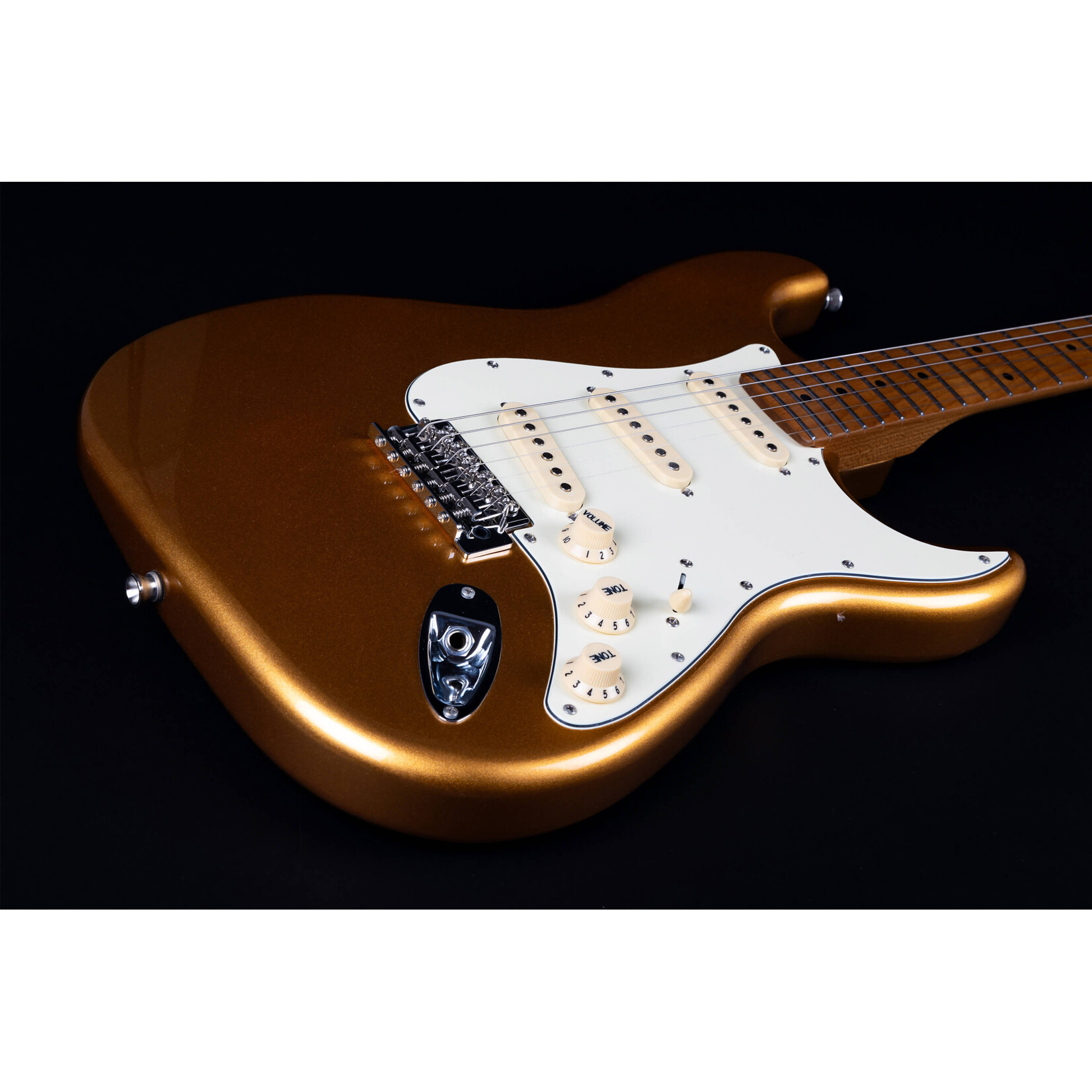Jet Guitars Jet JS-300 Electric Guitar, Gold