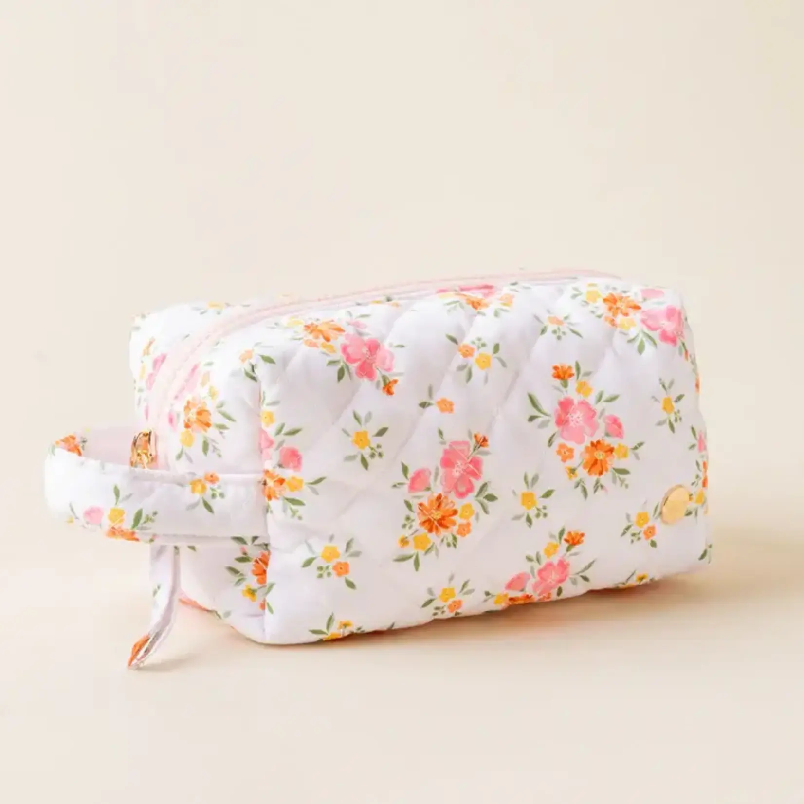 The Darling Effect Quilted Cosmetic Pouch - Endless daydream Cream