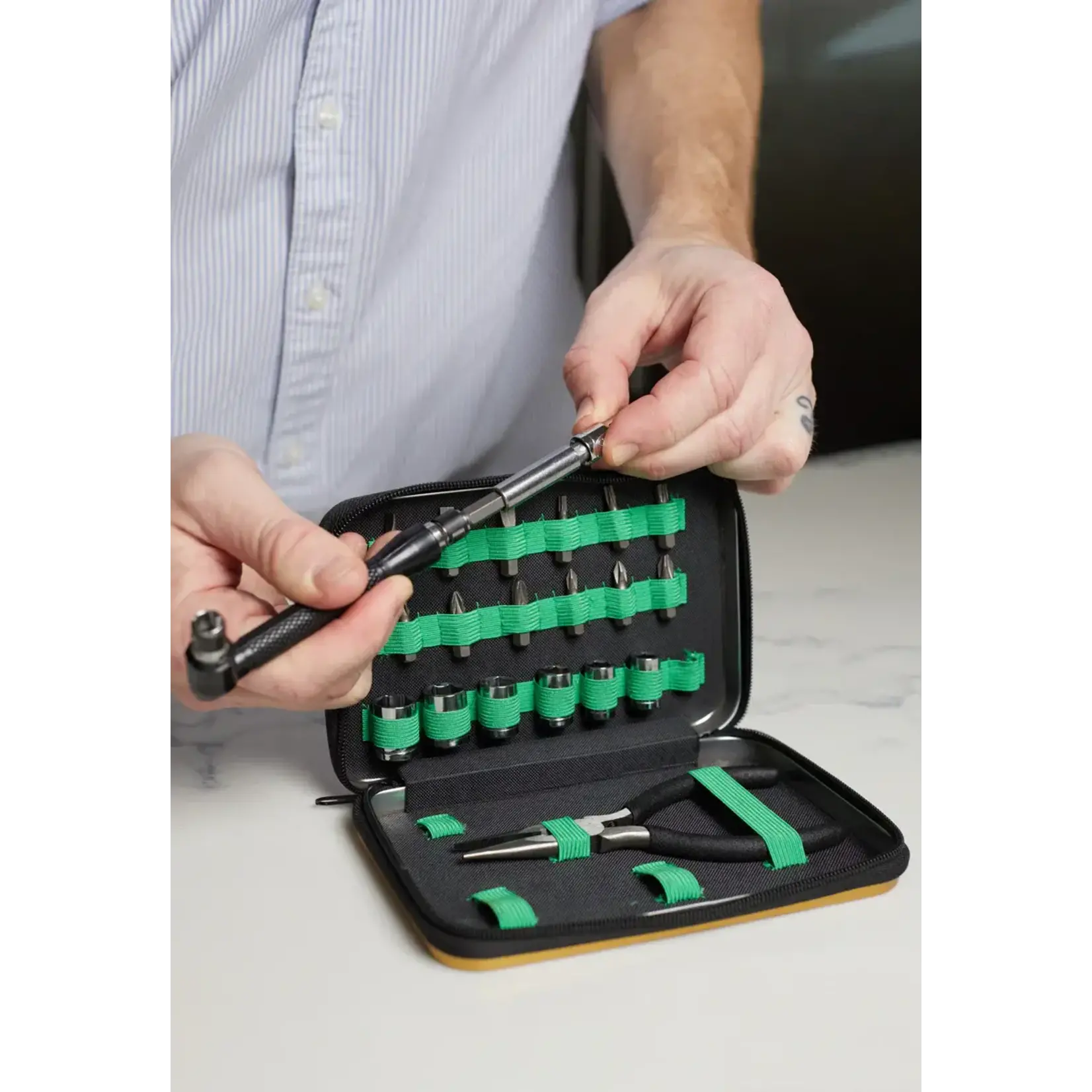 Gentlemen's Hardware Mini Tool Kit