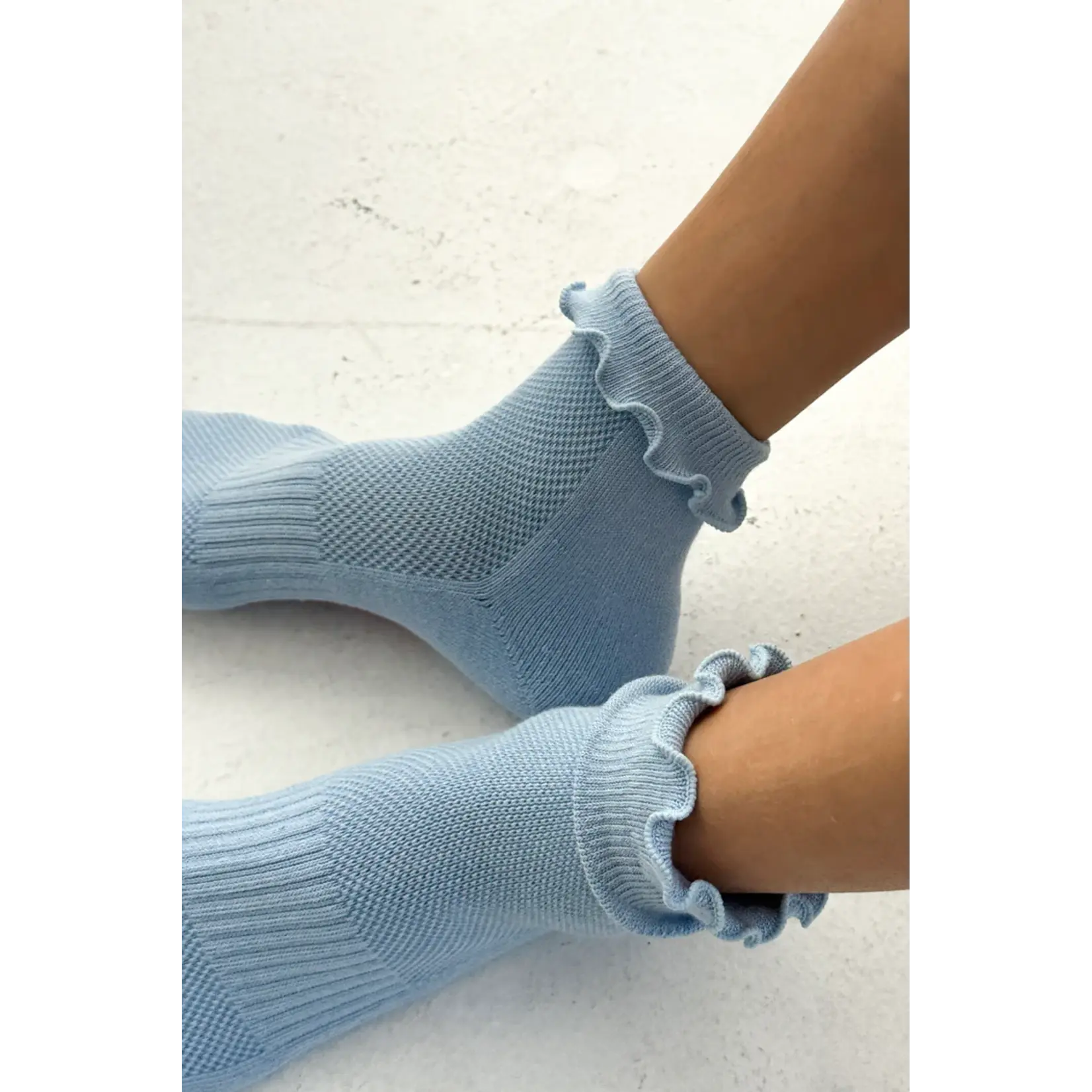 Le Bon Shoppe Ruffled Hugger Crew Socks - Periwinkle/Red