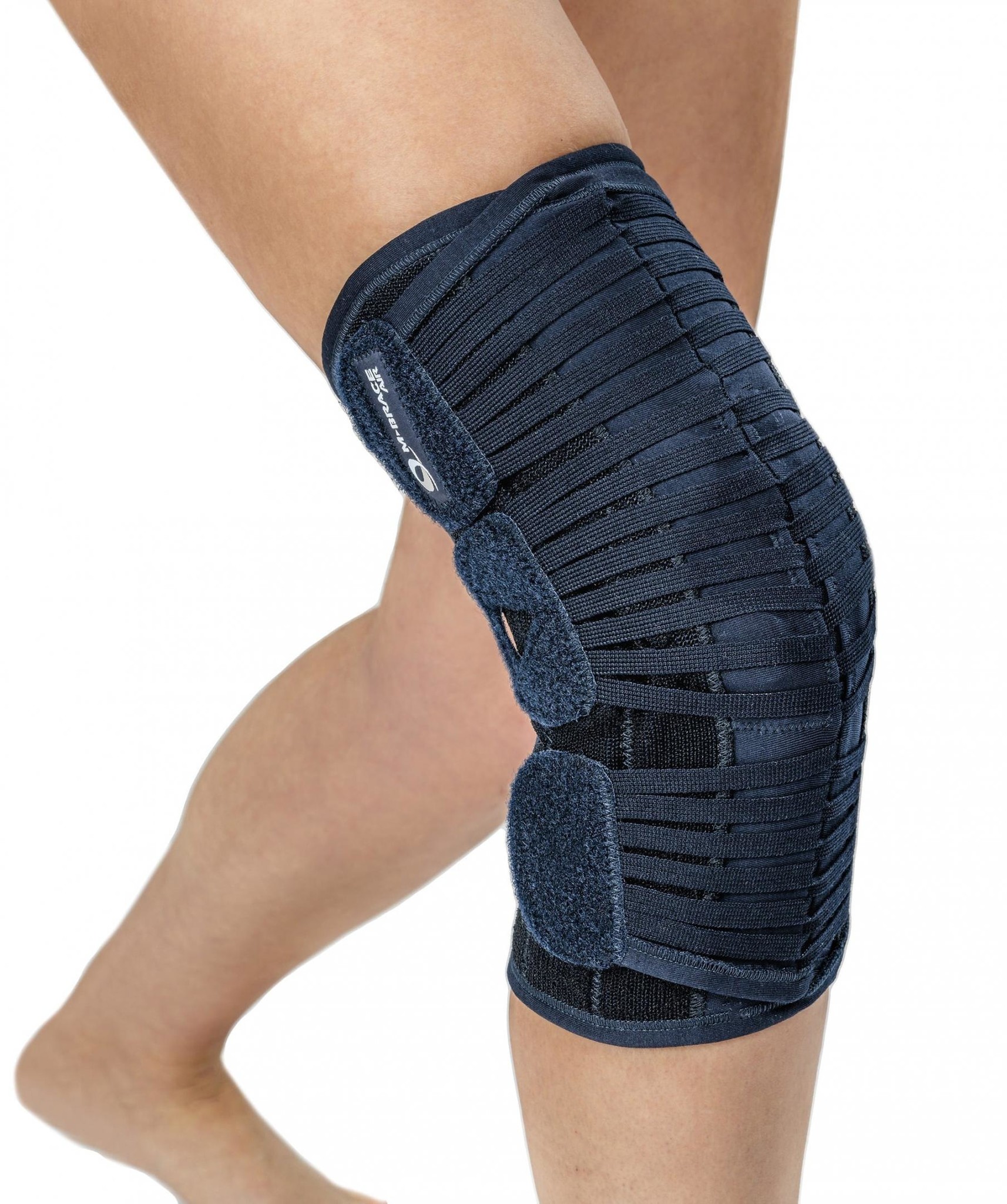 #41 M-Brace patellar stabilizing knee brace with rigid hinges - One Bracing