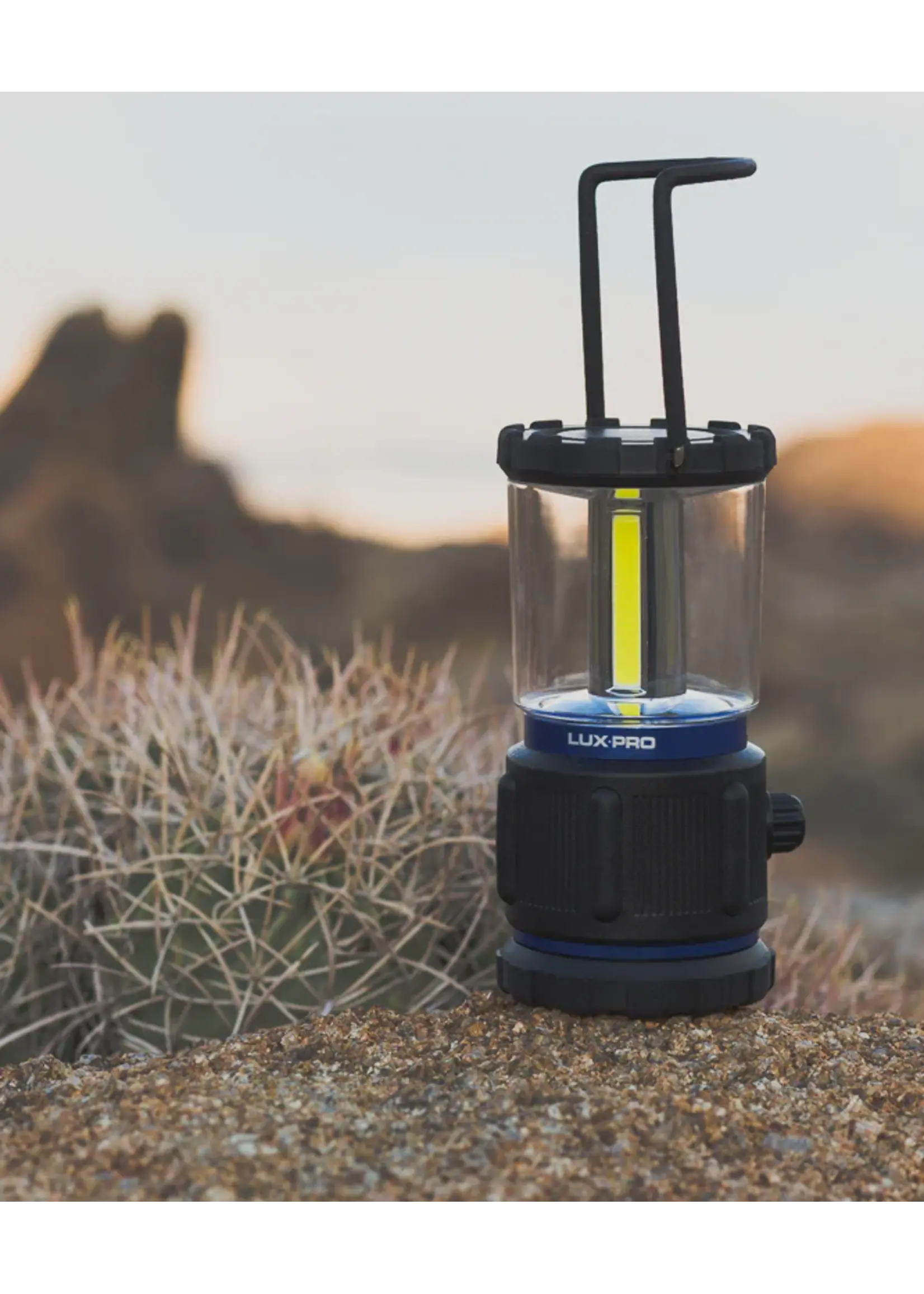 Lux Pro LED Lantern 750Lumens