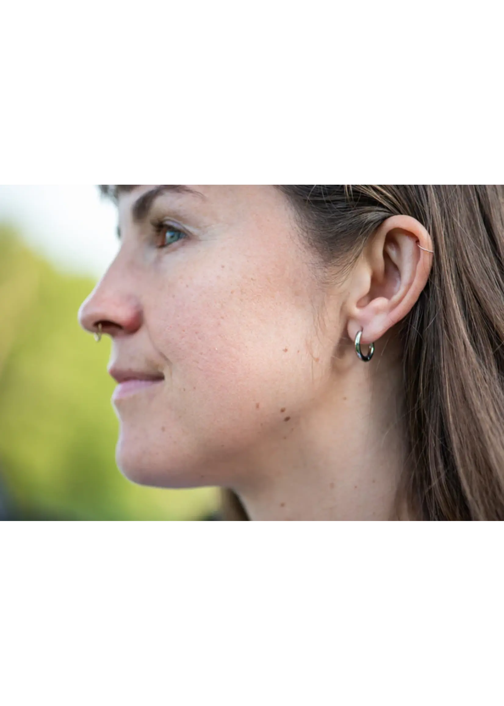 Bronwen Bronwen Handy Huggie Hoop Earrings - Medium