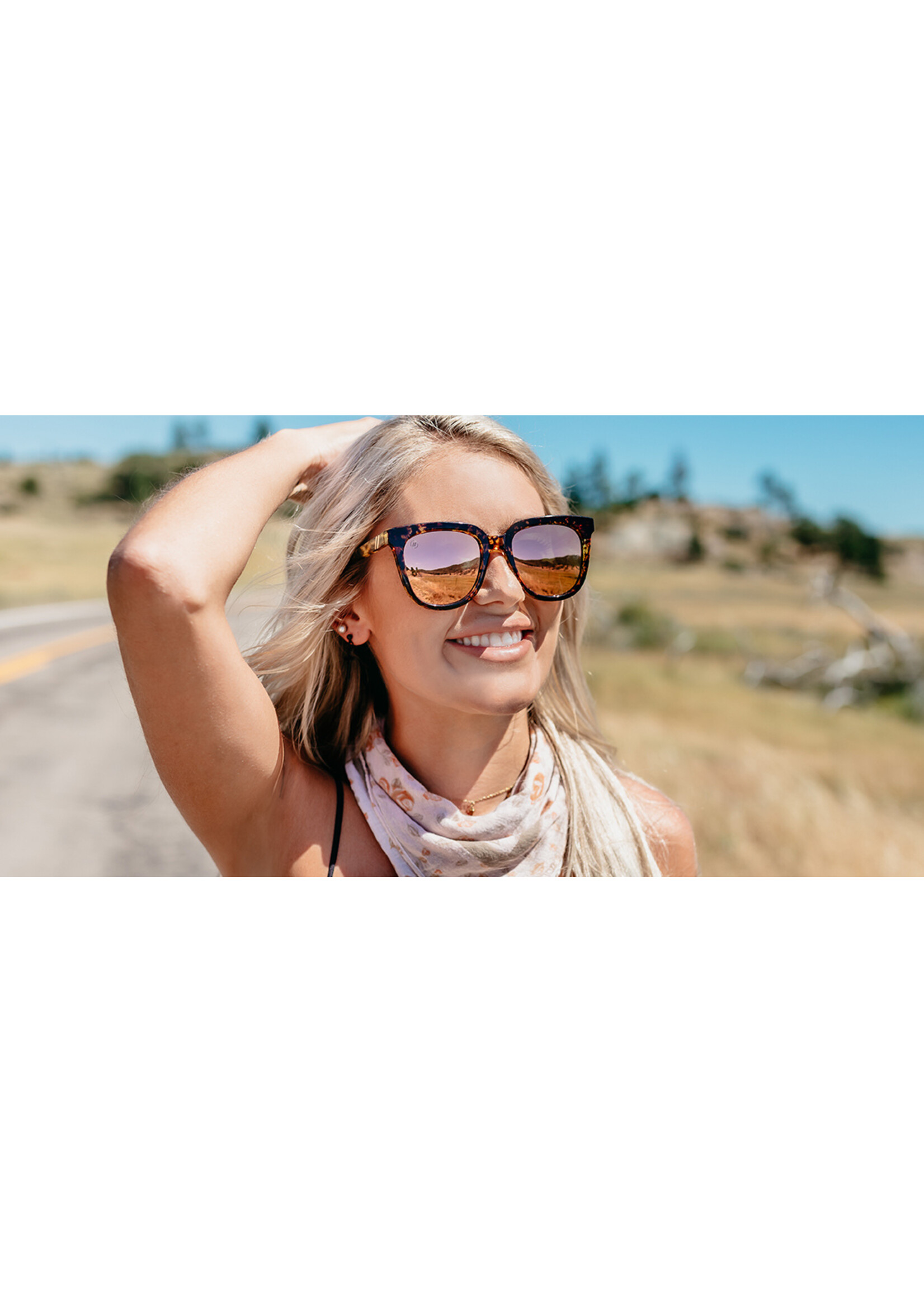 Blenders Eyewear Blenders Grove Wildcat Love Sunglasses