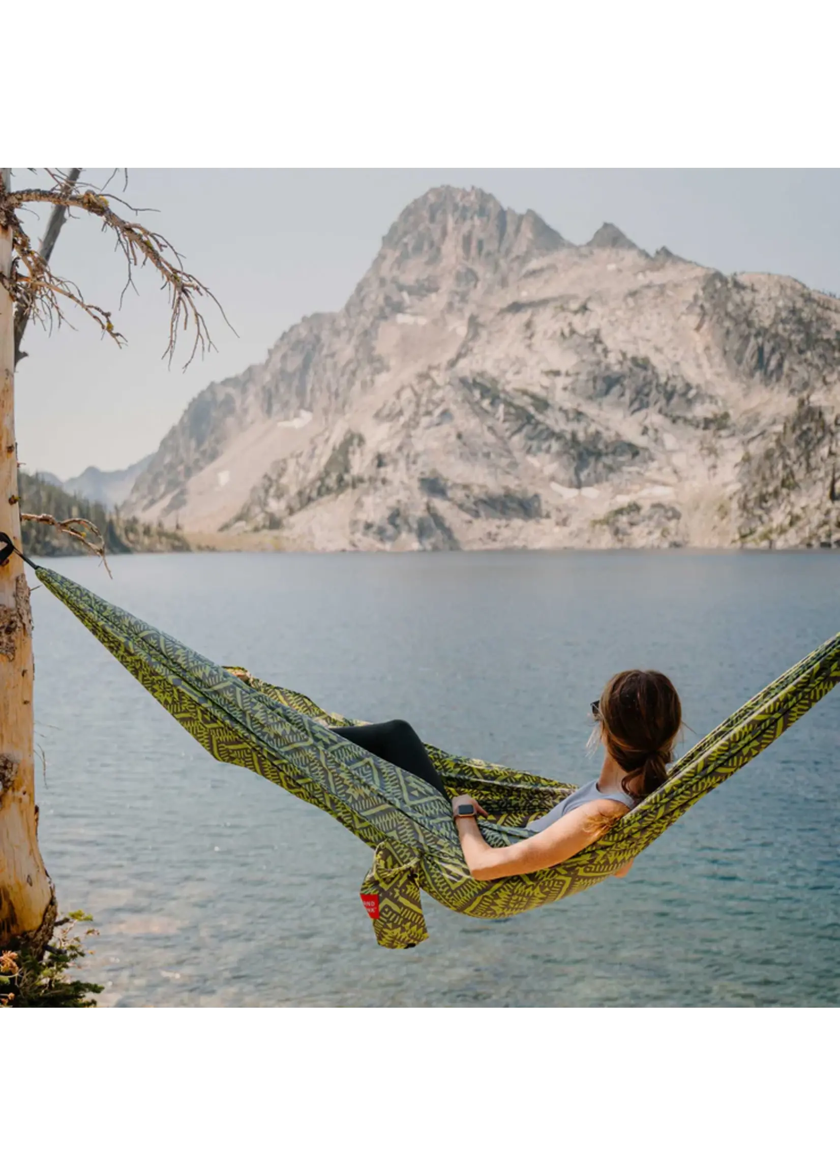 Grand Trunk Double Deluxe Hammock With Strap